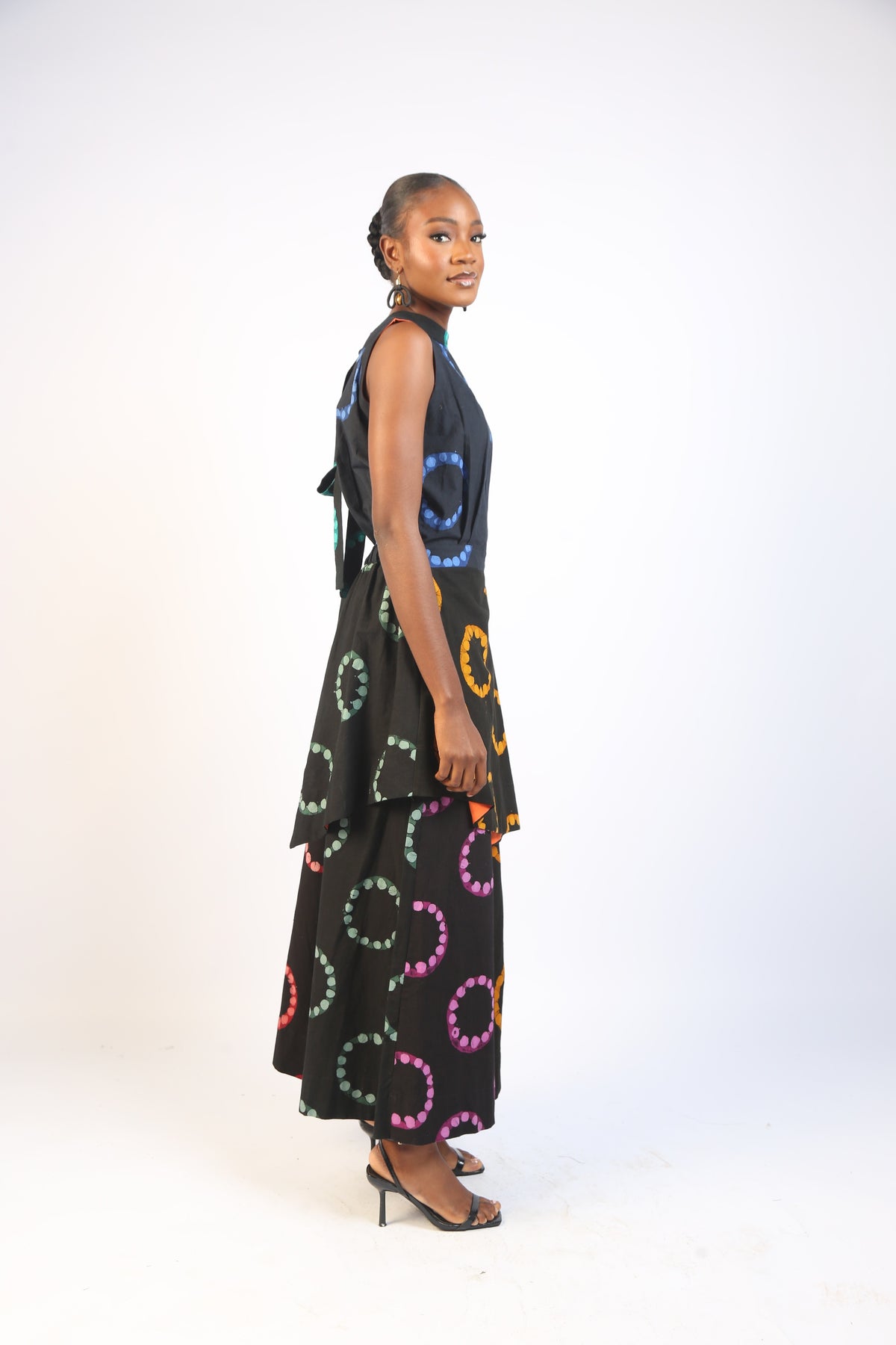 BLACK DOTTED CIRCLE PRINT MULTICOLOURED MINI IRO DRESS