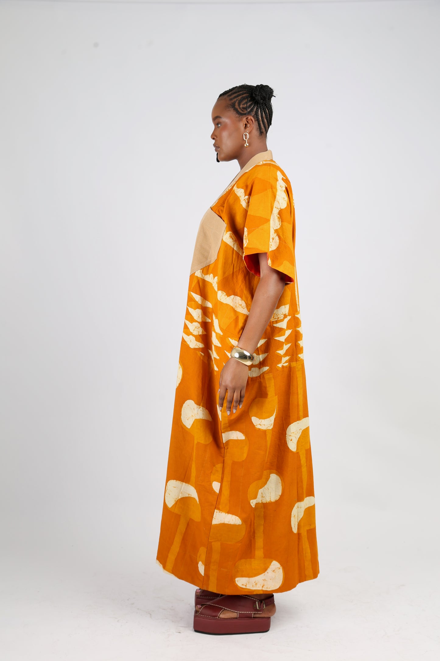 WHITE AND GOLDEN YELLOW MULTIPRINT AGBADA WITH ECRU ASO OKE