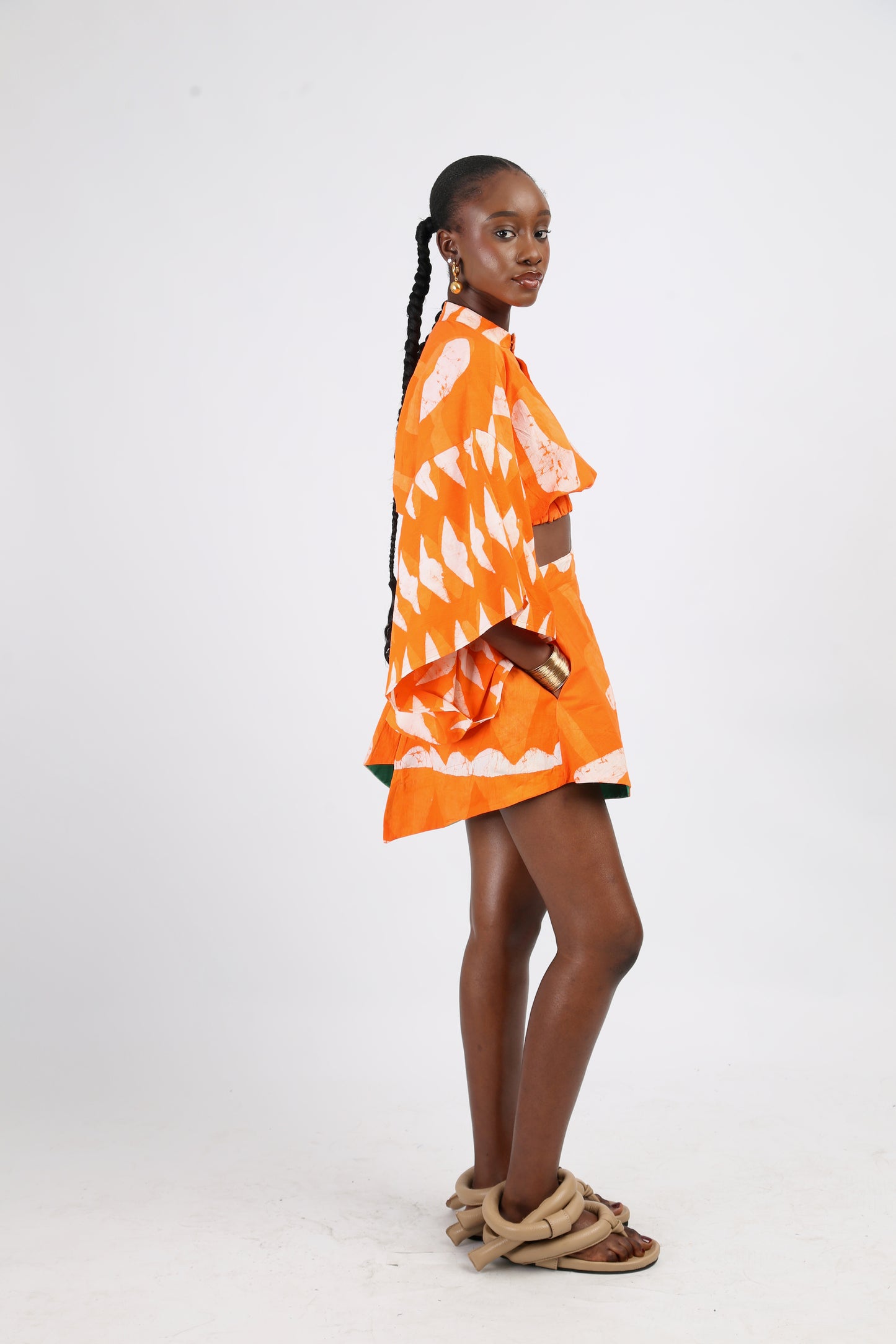 WHITE AND TANGERINE MULTIPRINT CROP TOP WITH KIMONO SLEEVES