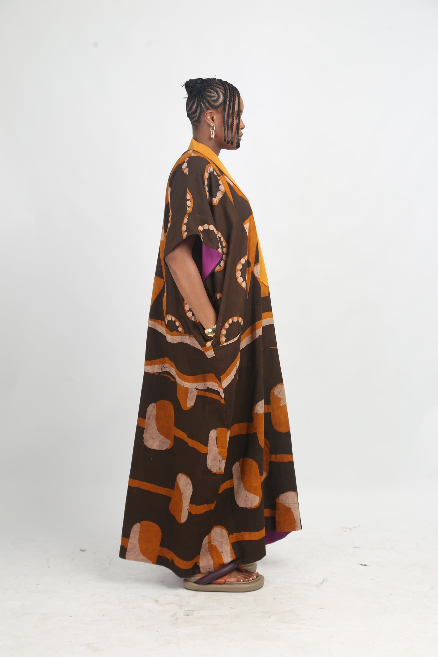 ONI BROWN, GOLDEN YELLOW AND BROWN MULTIPRINT AGBADA WITH MUSTARD ASOOKE
