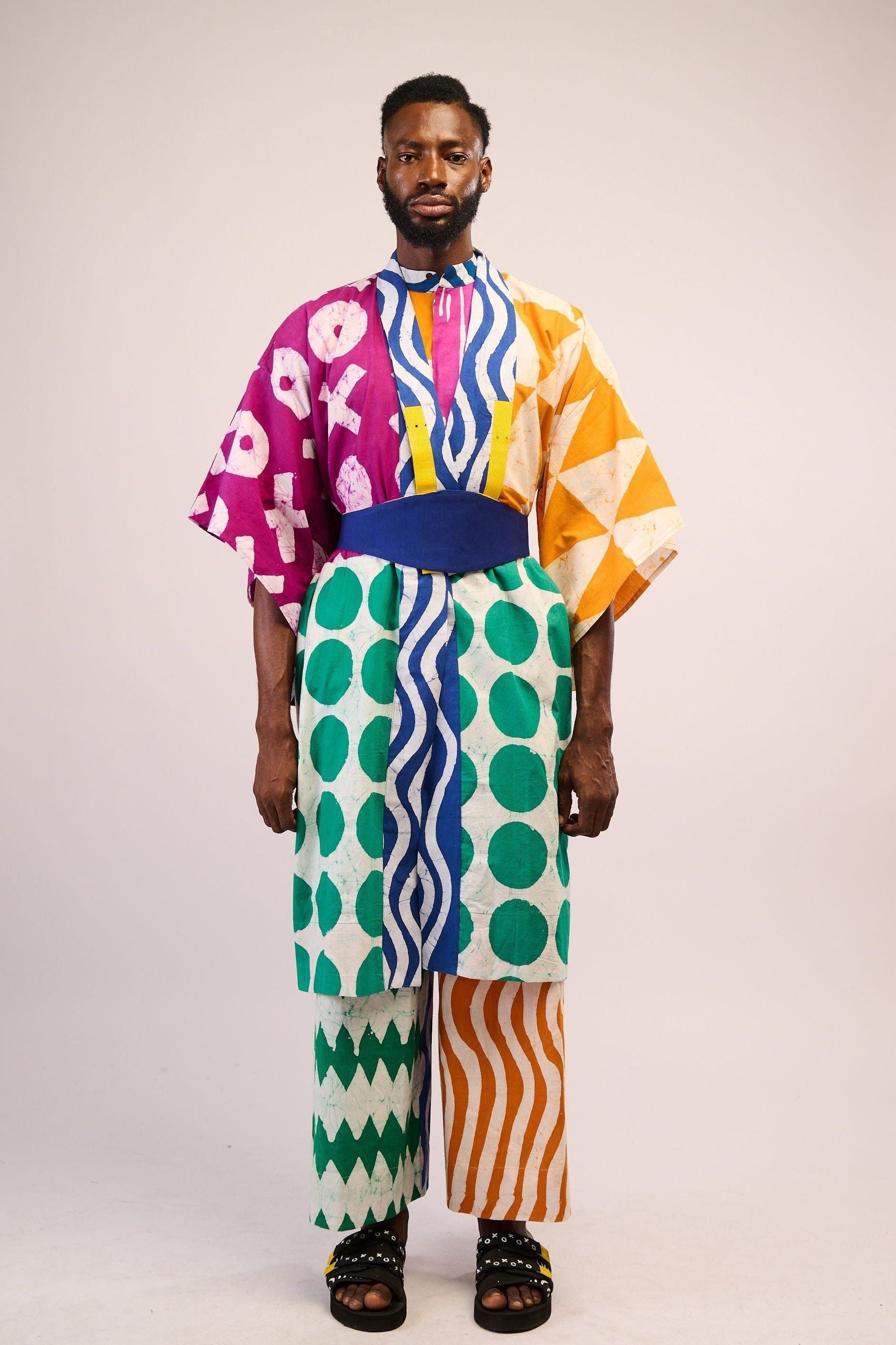 MAGENTA AND WHITE MULTICOLOURED KIMONO