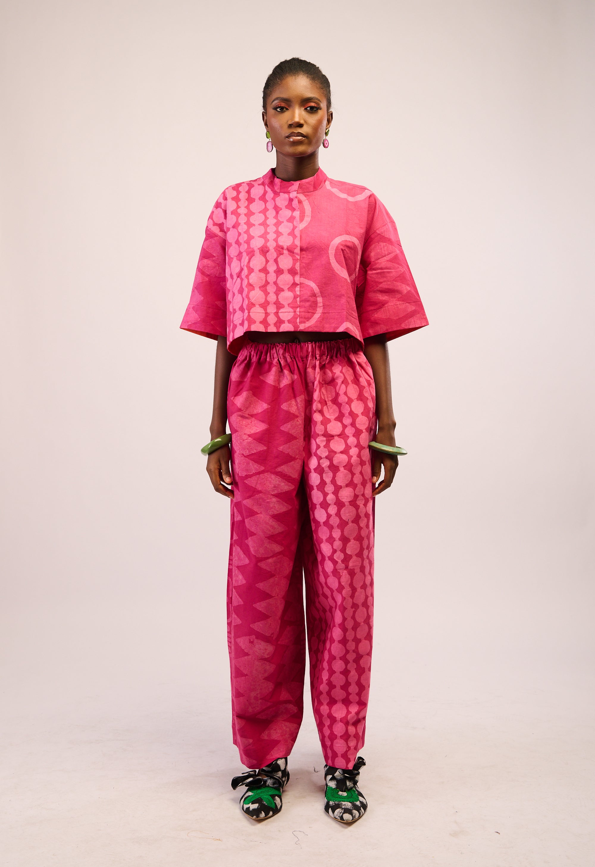 PINK AND PINK MULTIPRINT CROP SHIRT