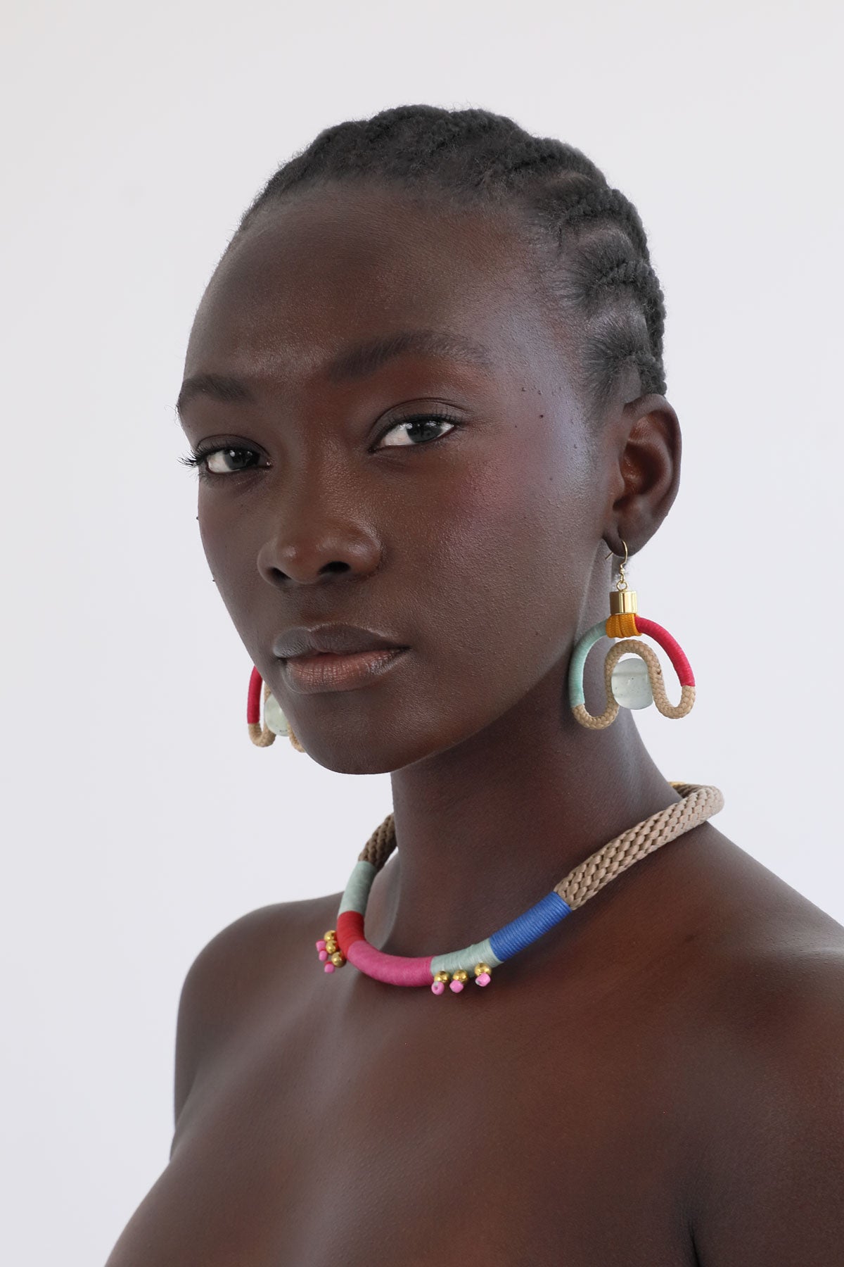 HIBISCUS NECKLACE BEIGE PINK MINT