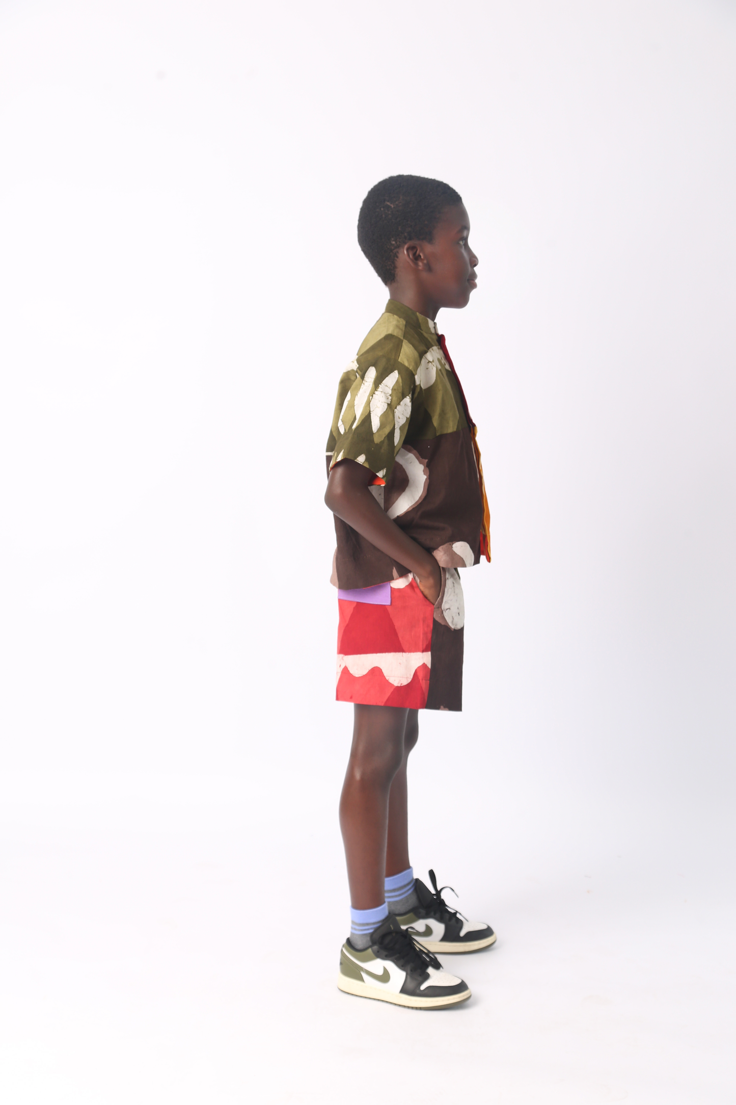 KIDS DARK MULTICOLOUR SHORTS
