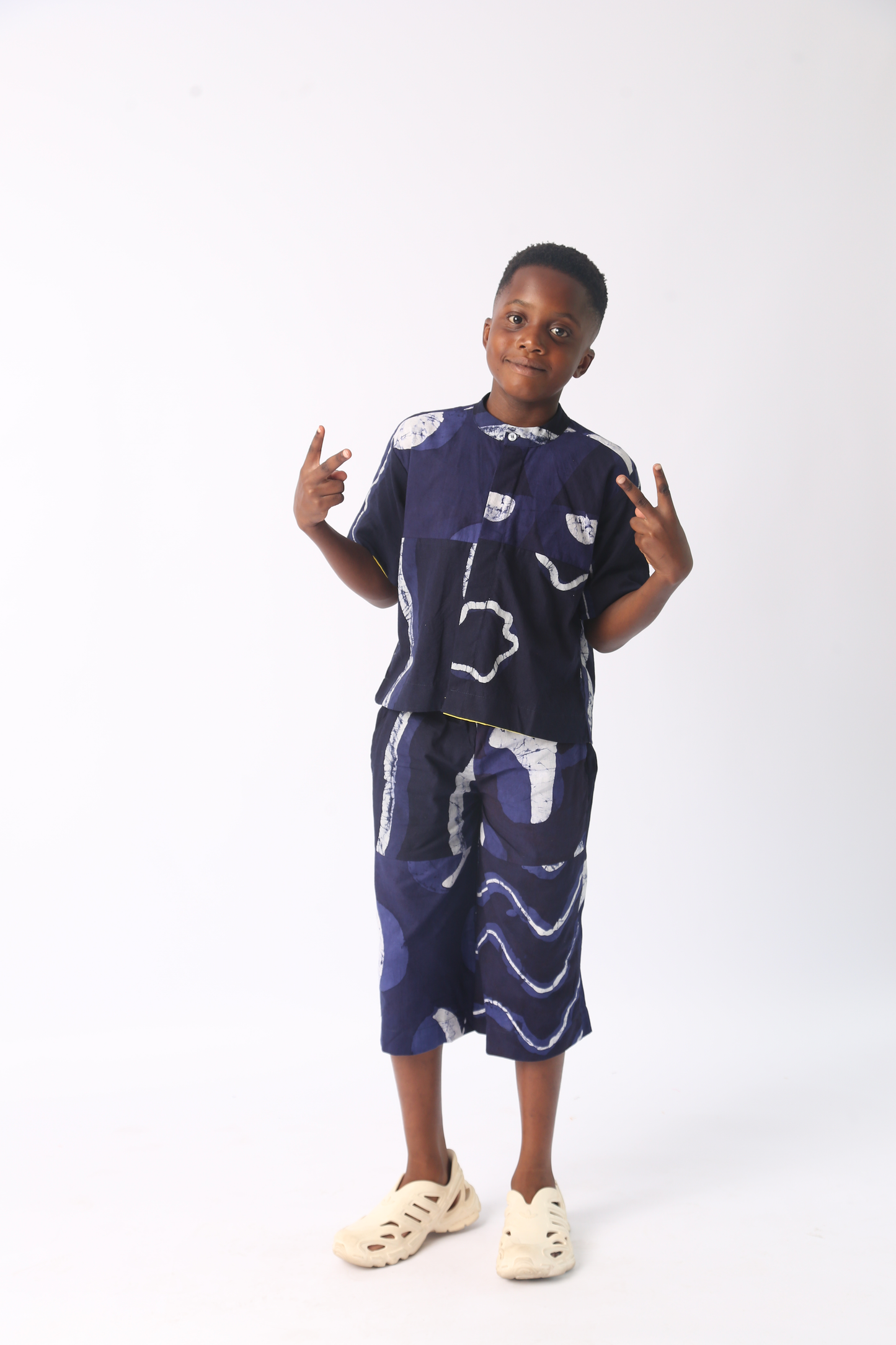 KIDS WHITE AND NAVY BLUE MULTIPRINT CULOTTES