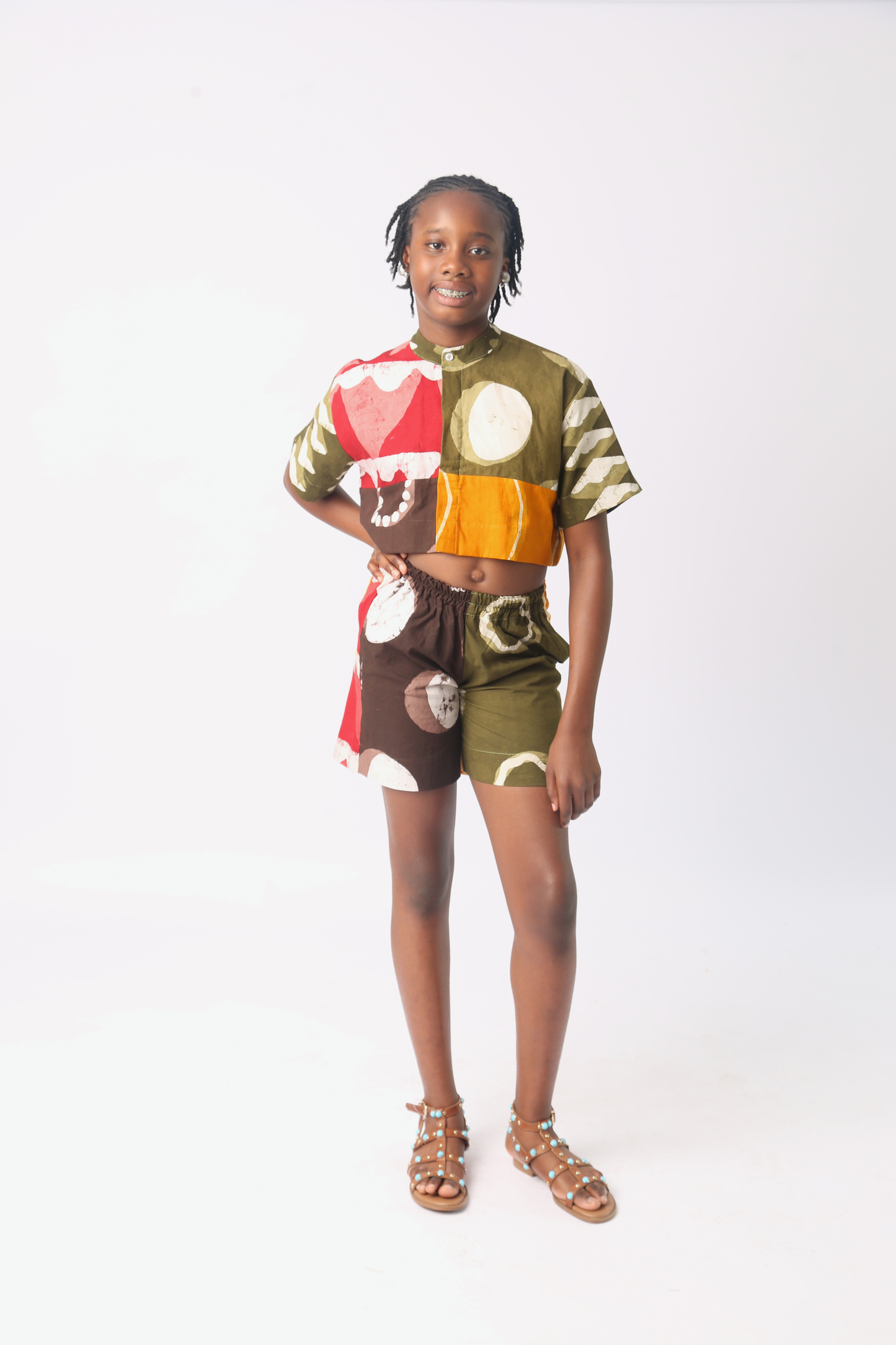 KIDS DARK MULTICOLOUR CROP SHIRT