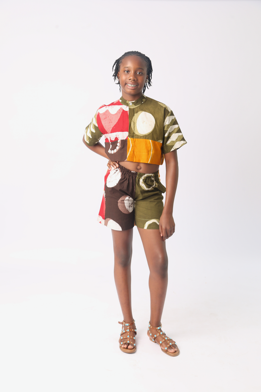 KIDS DARK MULTICOLOUR CROP SHIRT