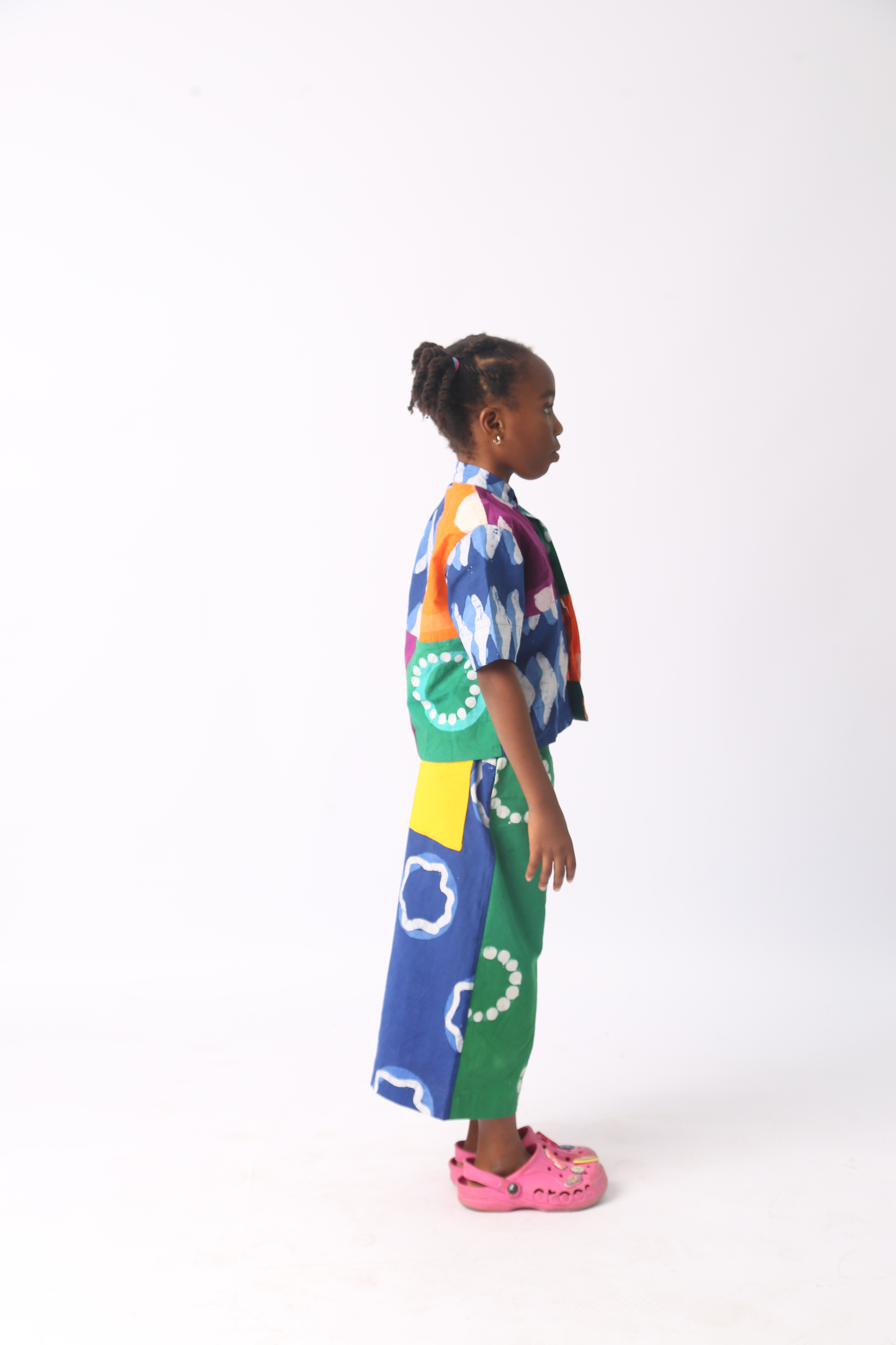 KIDS BRIGHT MULTICOLOURED CROP SHIRT