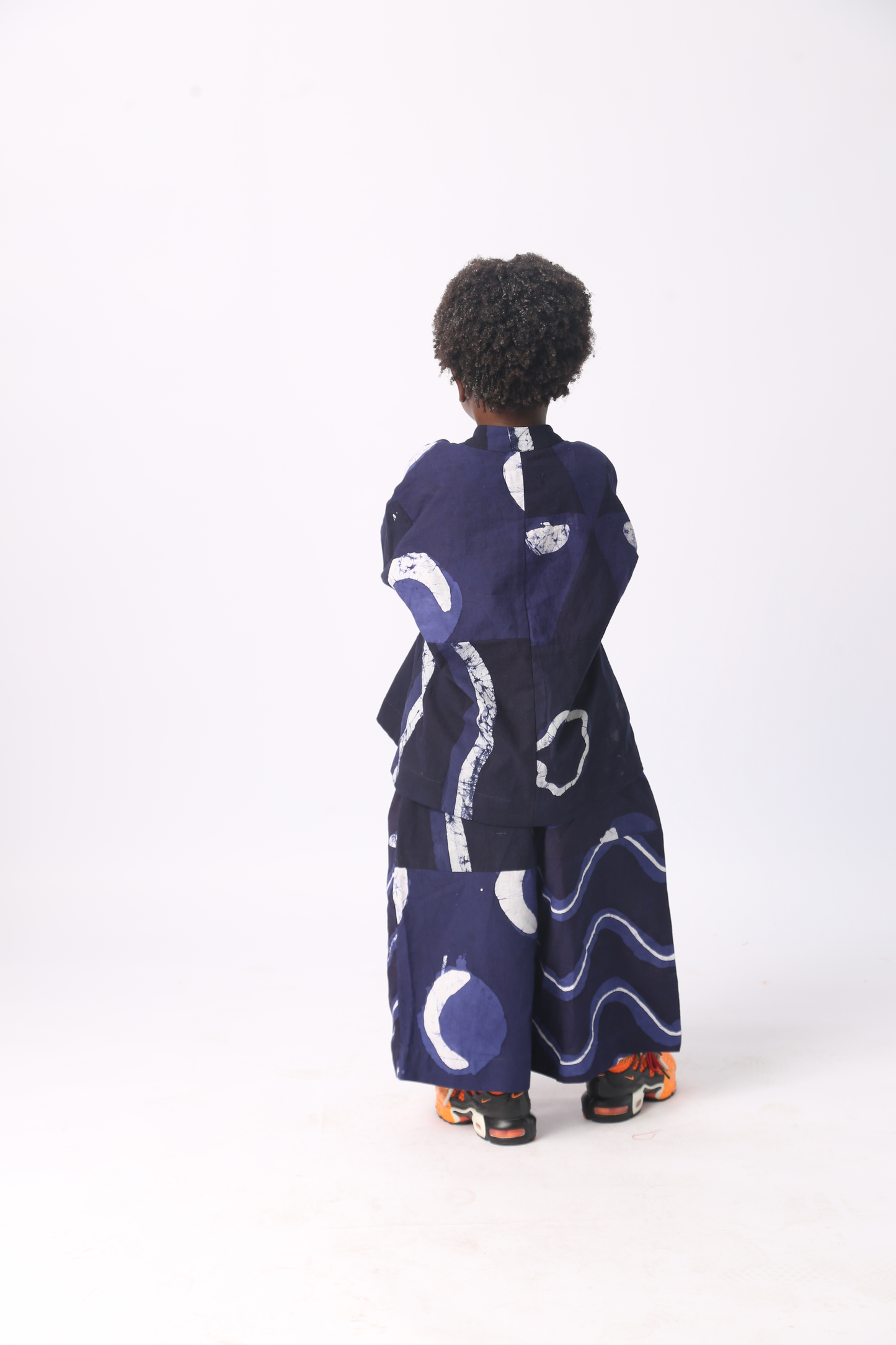 KIDS WHITE AND NAVY BLUE MULTIPRINT SHIRT