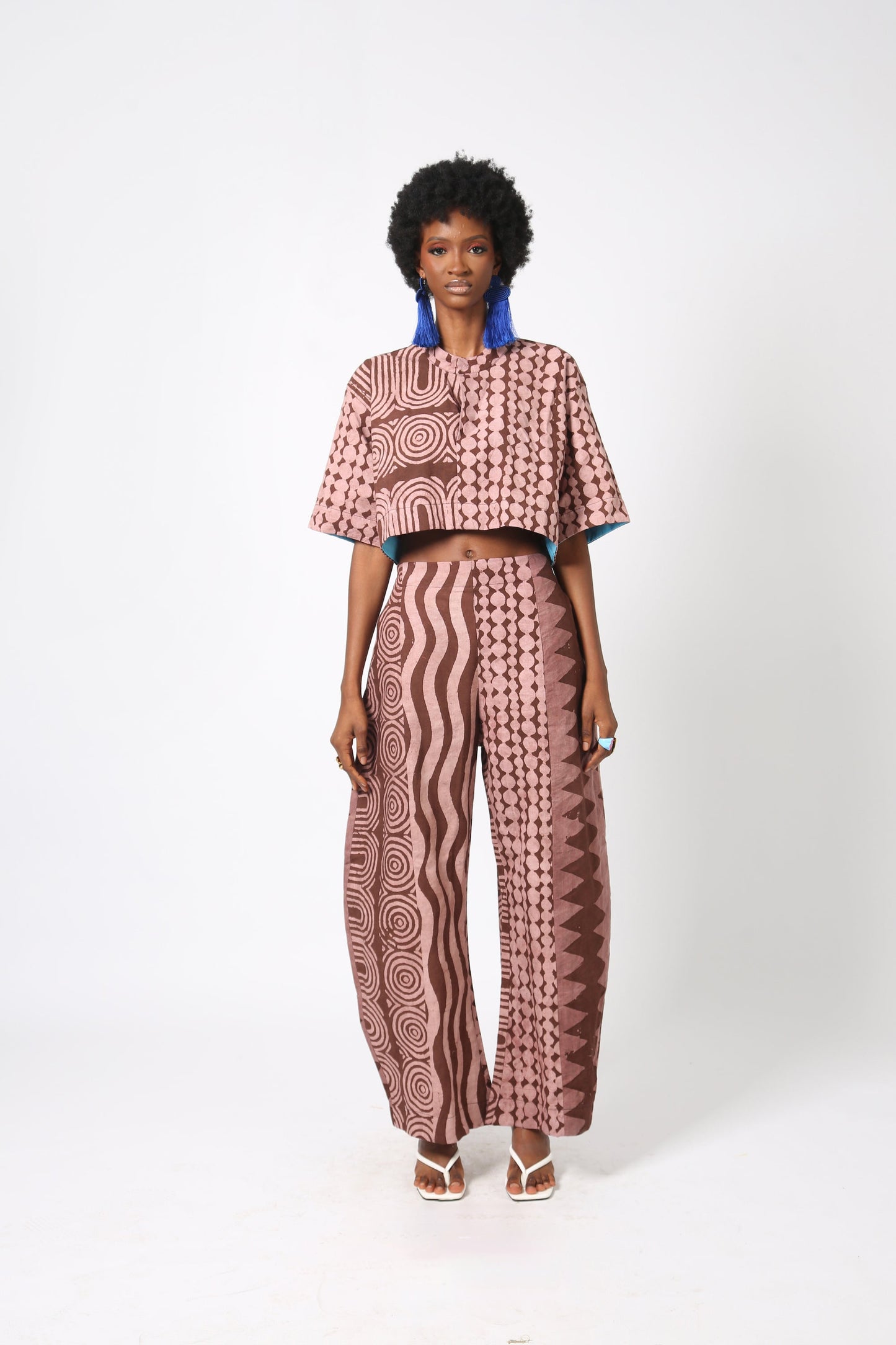ONI BROWN AND LIGHT BROWN MULTIPRINT BARREL PANT