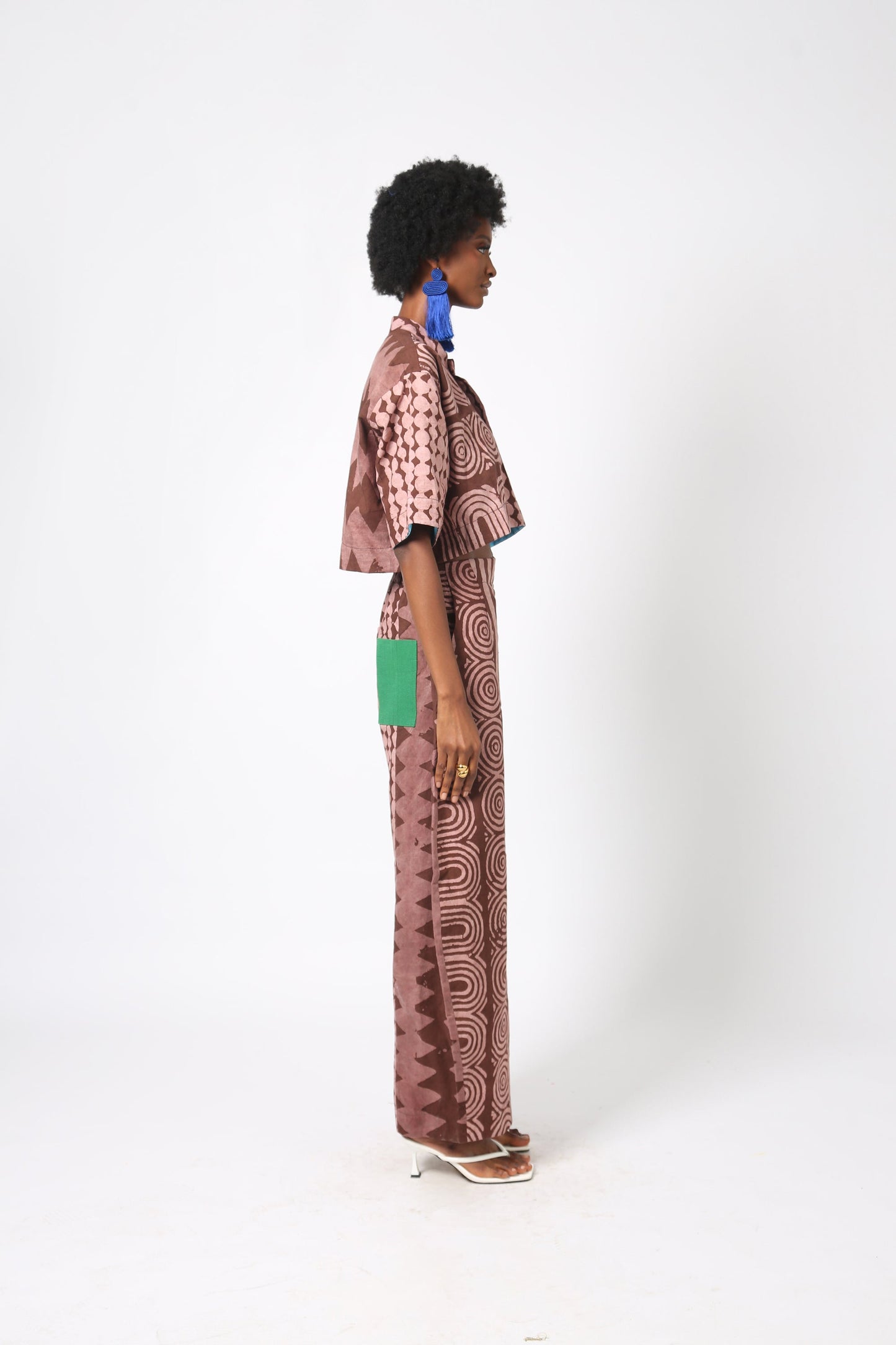 ONI BROWN AND LIGHT BROWN MULTIPRINT BARREL PANT