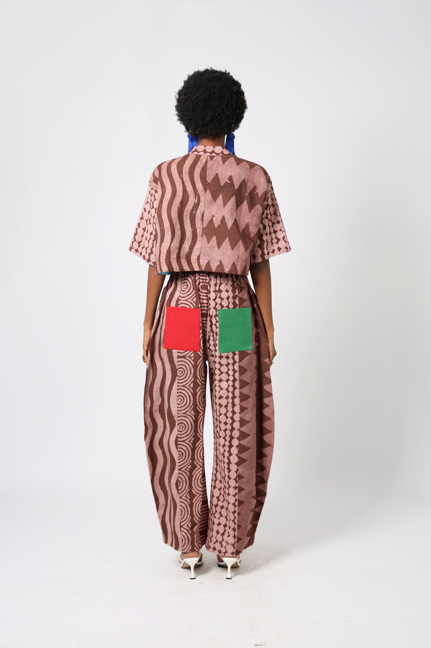 ONI BROWN AND LIGHT BROWN MULTIPRINT BARREL PANT