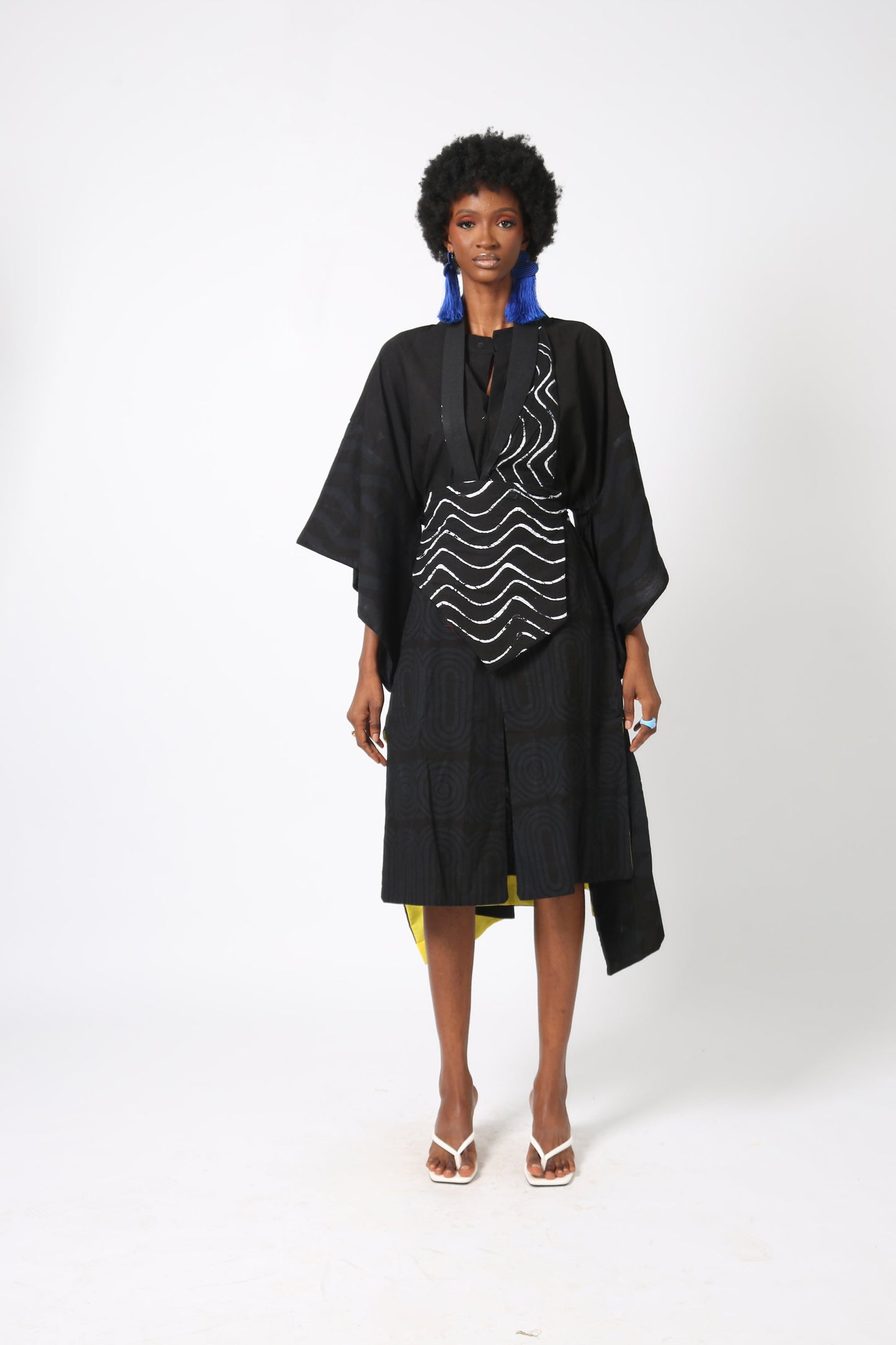 BLACK MULTIPRINT SHIRT DRESS