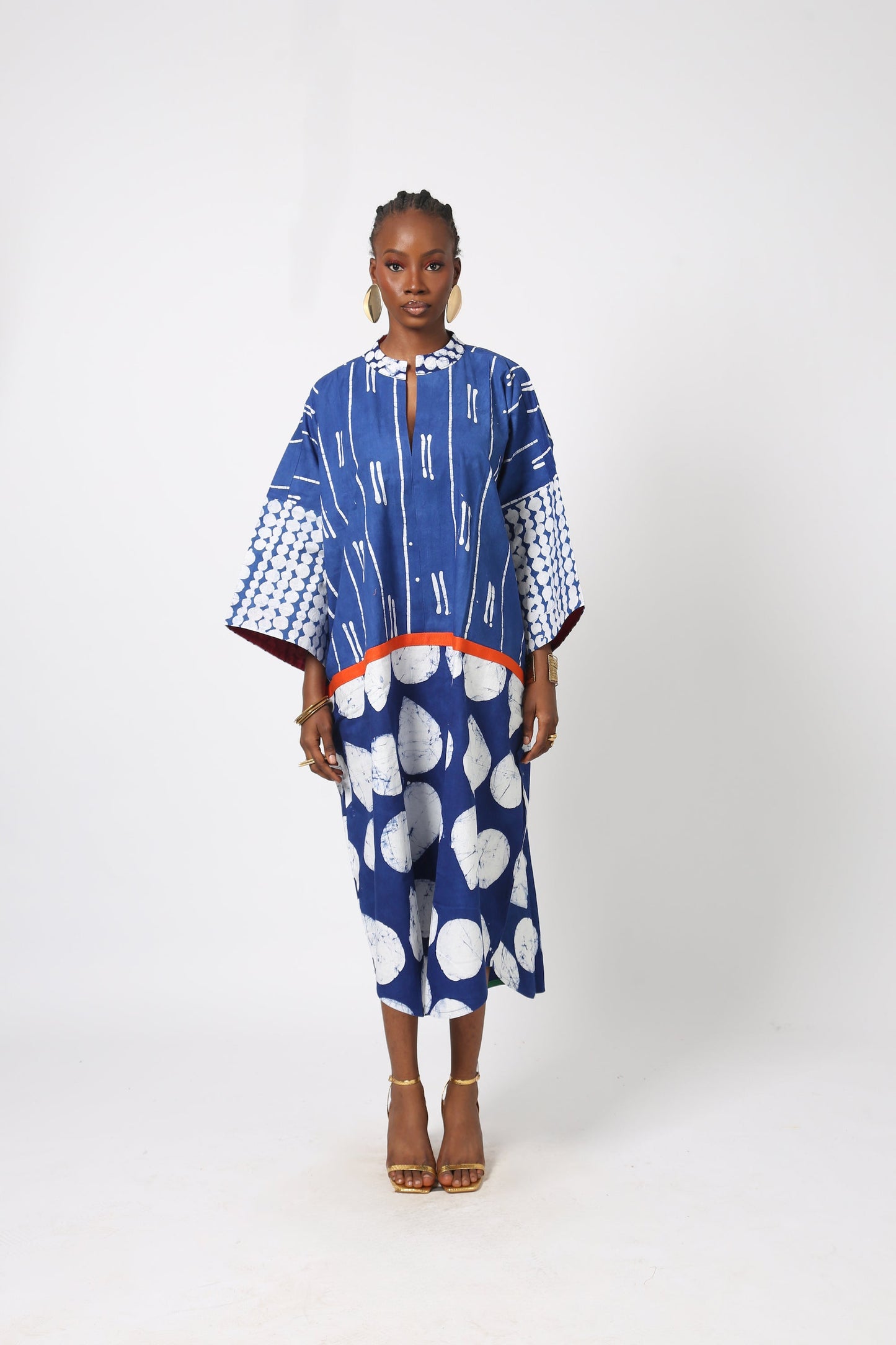 BLUE AND WHITE MULTIPRINT KAFTAN WITH ORANGE ASO OKE OUTLINE
