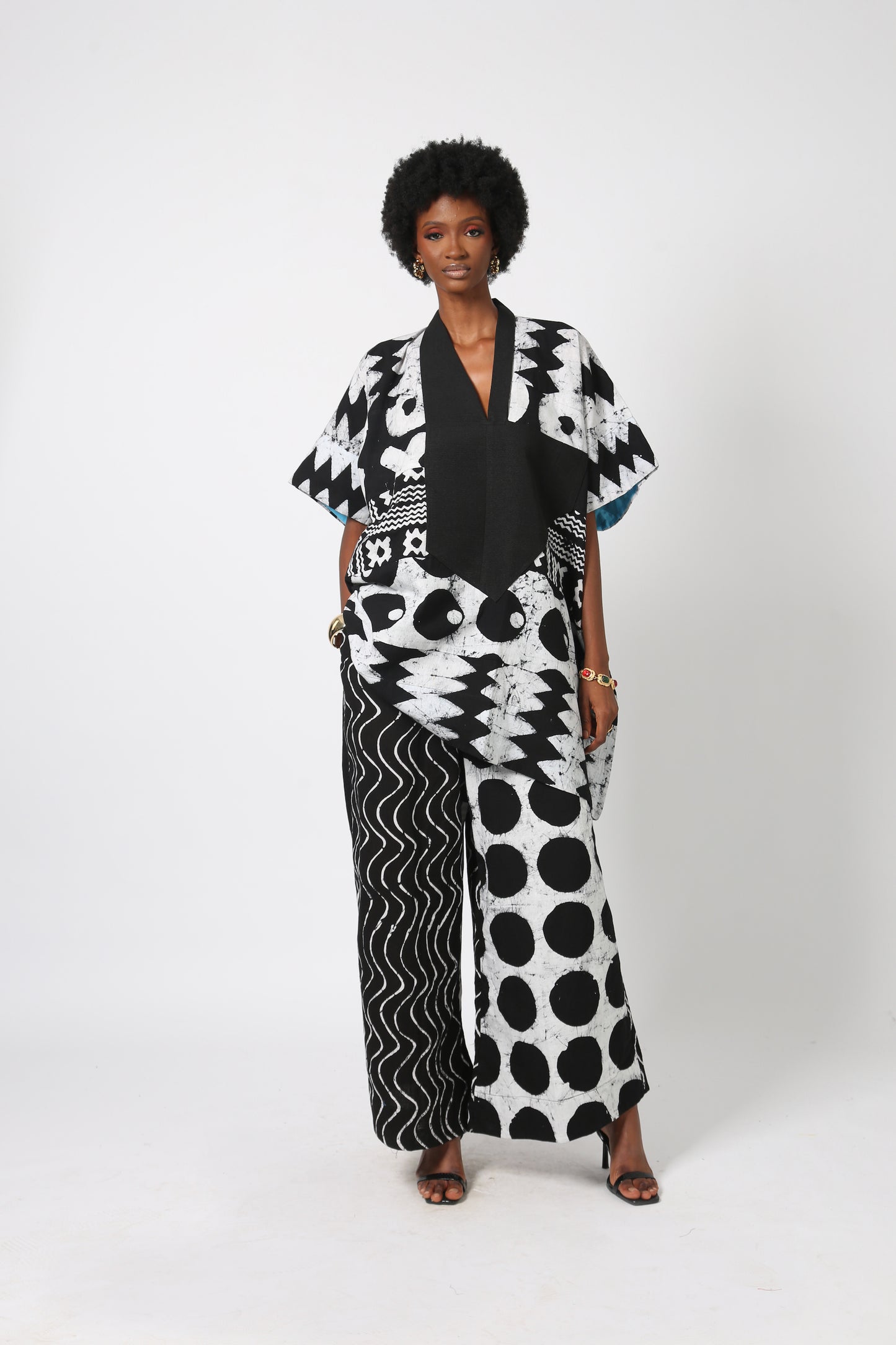BLACK AND WHITE WIDE LEG PANT