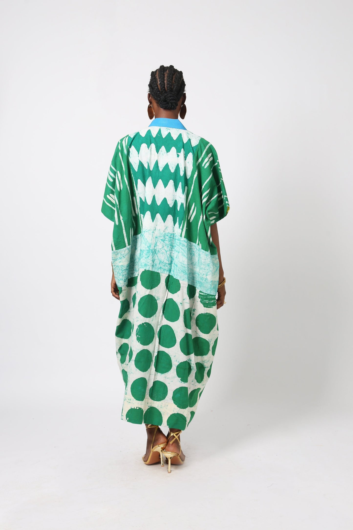 GREEN AND WHITE MULTPRINT AGBADA WITH ASO OKE