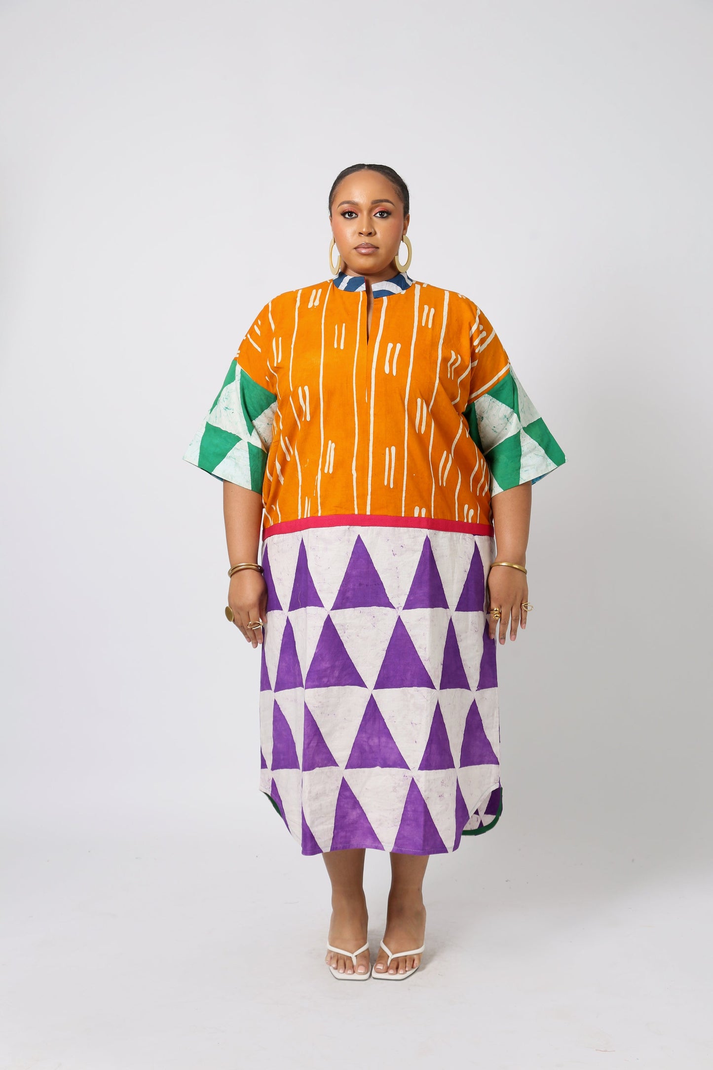 GOLDEN YELLOW AND WHITE MULTICOLORED KAFTAN WITH PINK ASO OKE OUTLINE