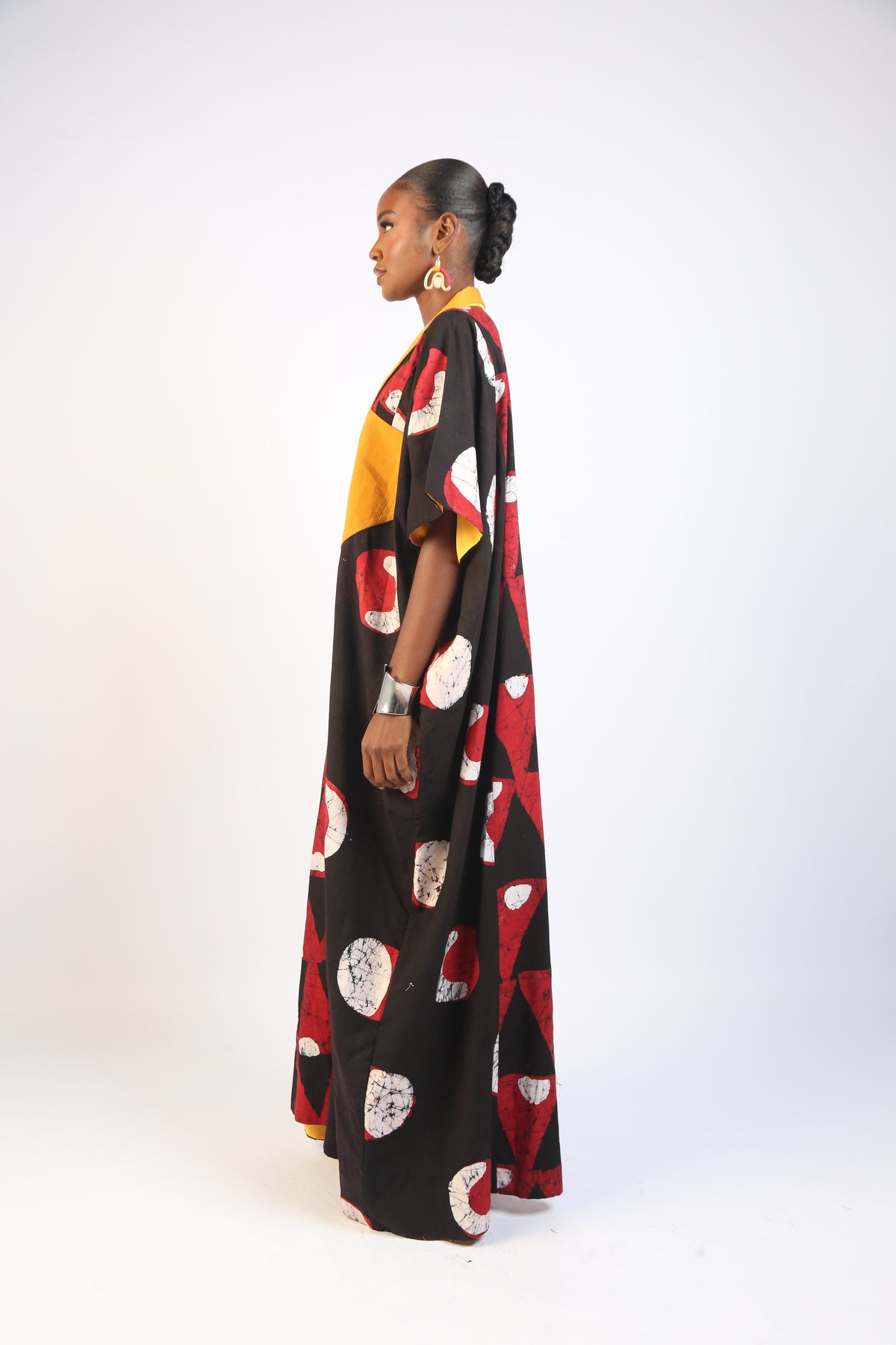 WHITE, RED AND BLACK AGBADA WITH ASOOKE