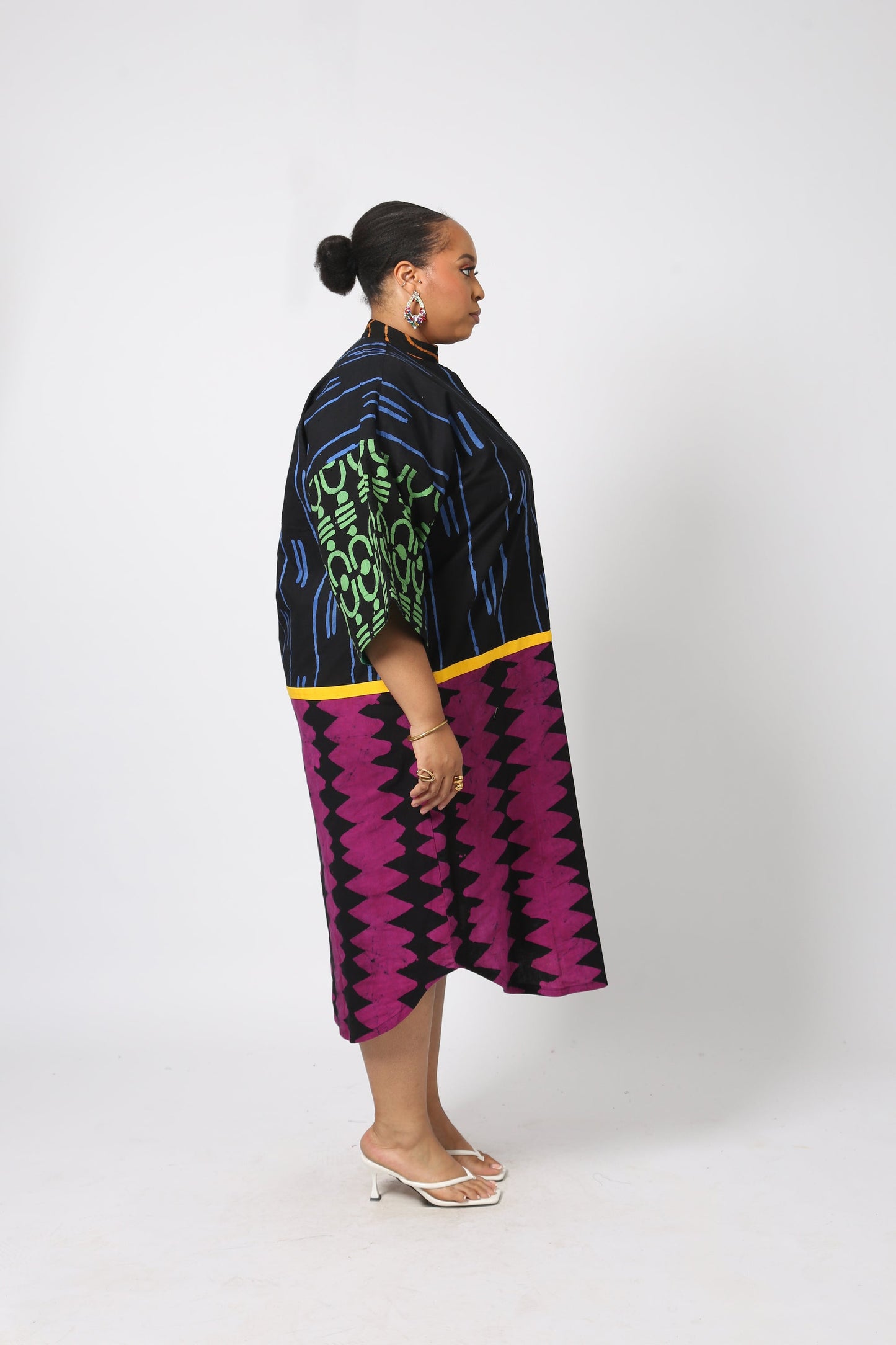 DARK MULTICOLOURED KAFTAN WITH YELLOW OUTLINE