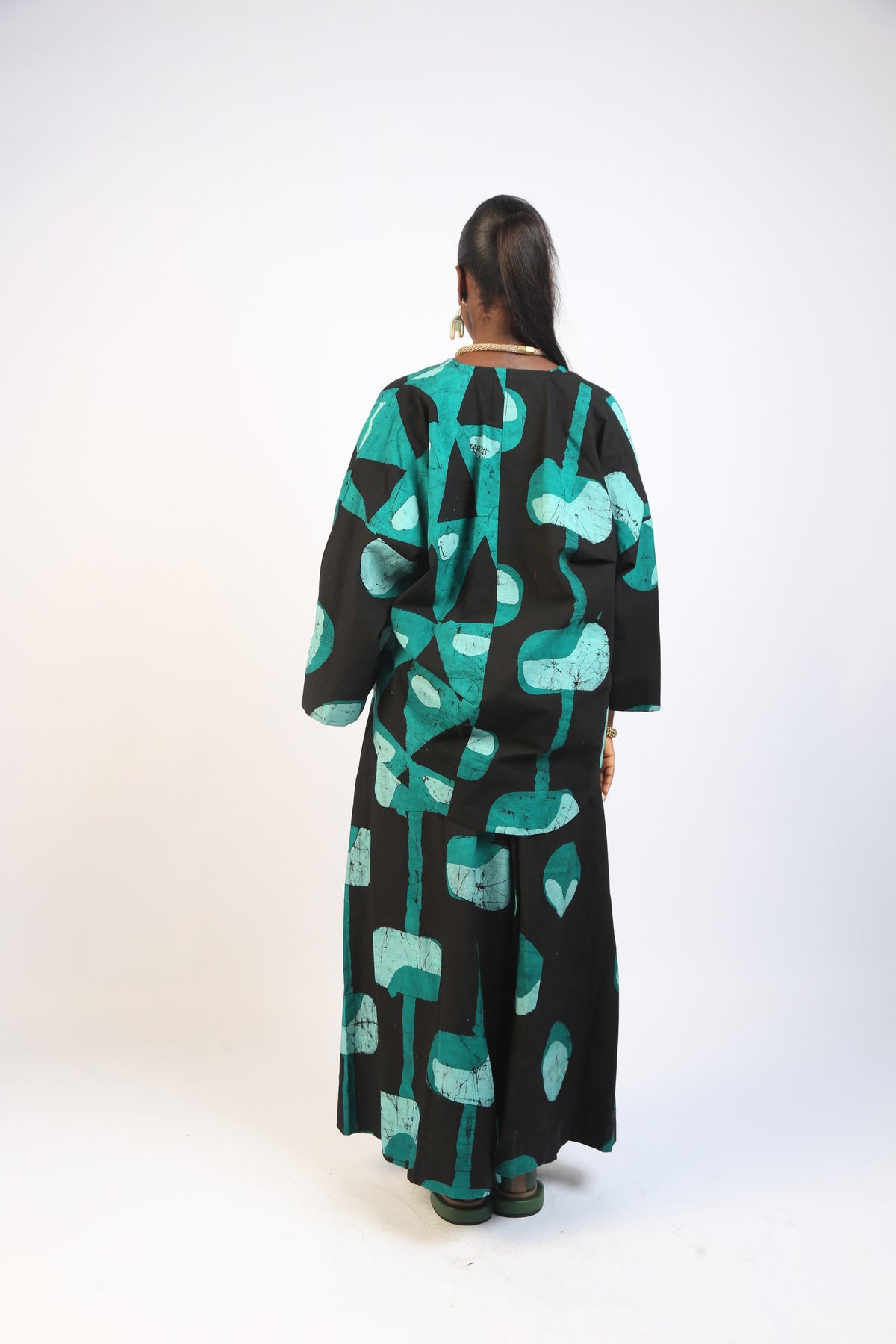 GREEN AND BLACK MULTIPRINT BUBA TOP
