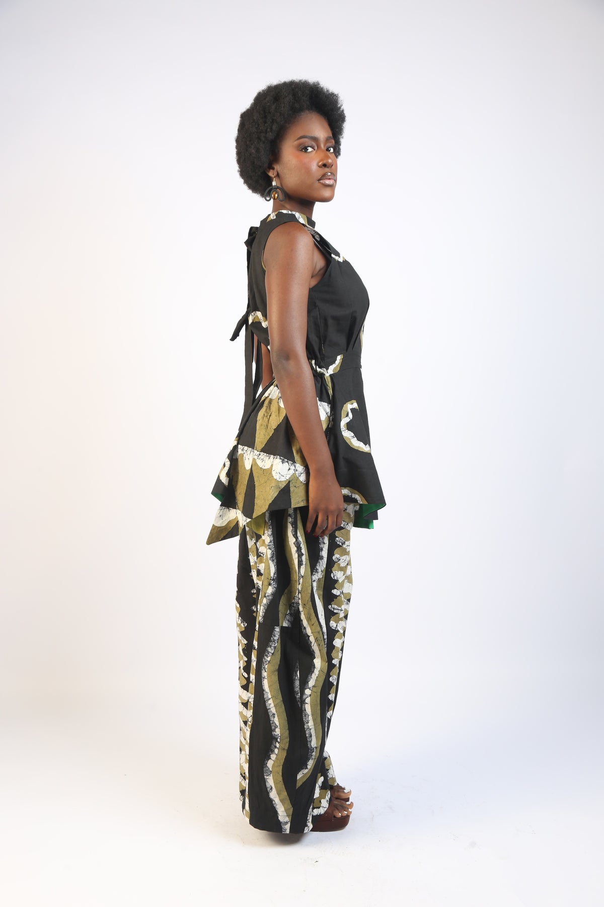 WHITE, KHAKI AND BLACK MULTIPRINT MINI IRO DRESS