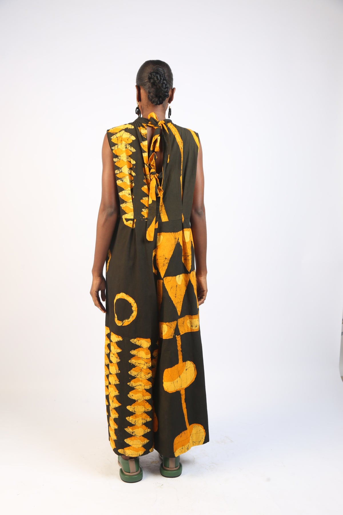 GOLDEN YELLOW AND BLACK MULTIPRINT JUMPSUIT