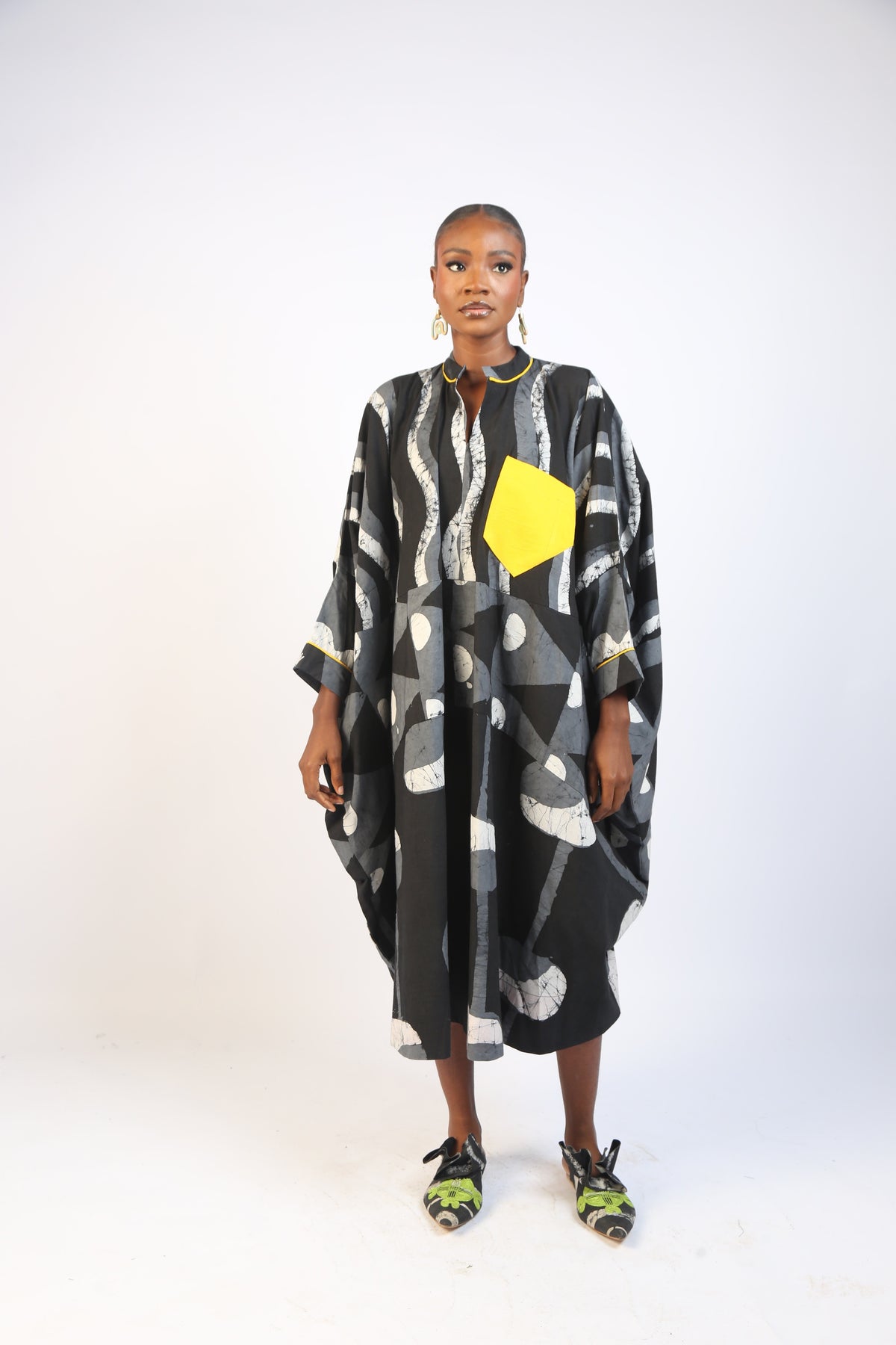 "WHITE, GREY AND BLACK MULTIPRINT  BUBA KAFTAN"
