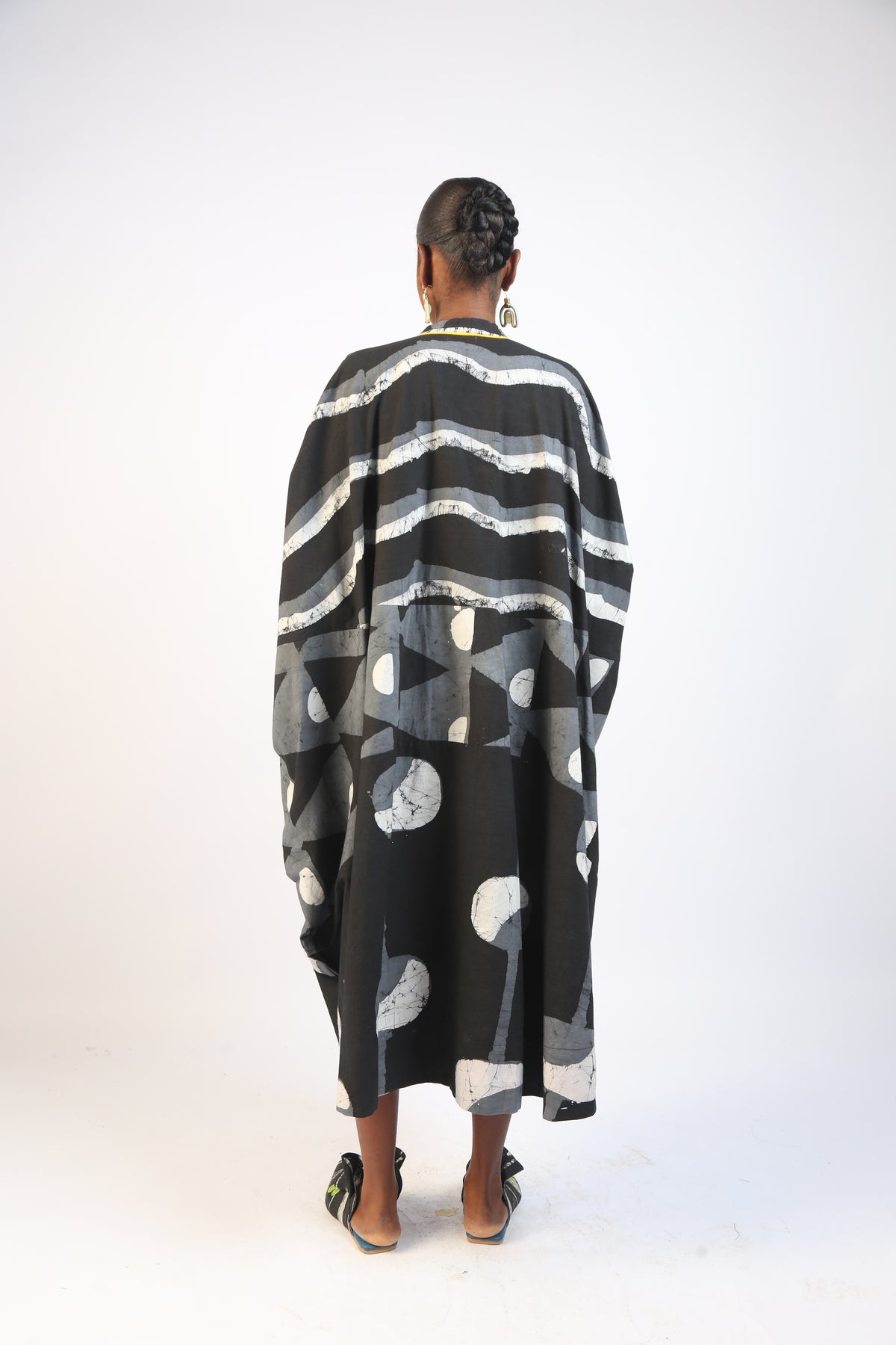 "WHITE, GREY AND BLACK MULTIPRINT  BUBA KAFTAN"
