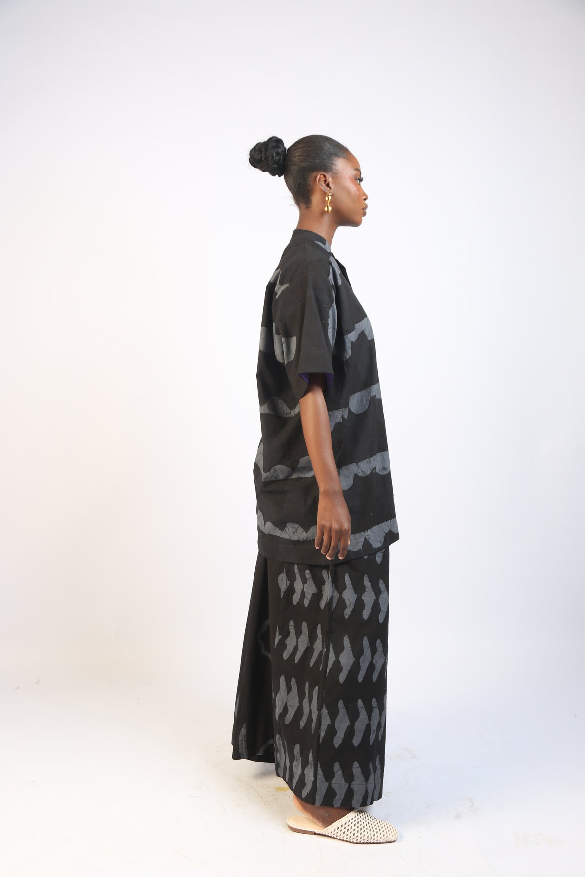 LIGHT GREY, GREY AND BLACK MULTIPRINT  SHIRT
