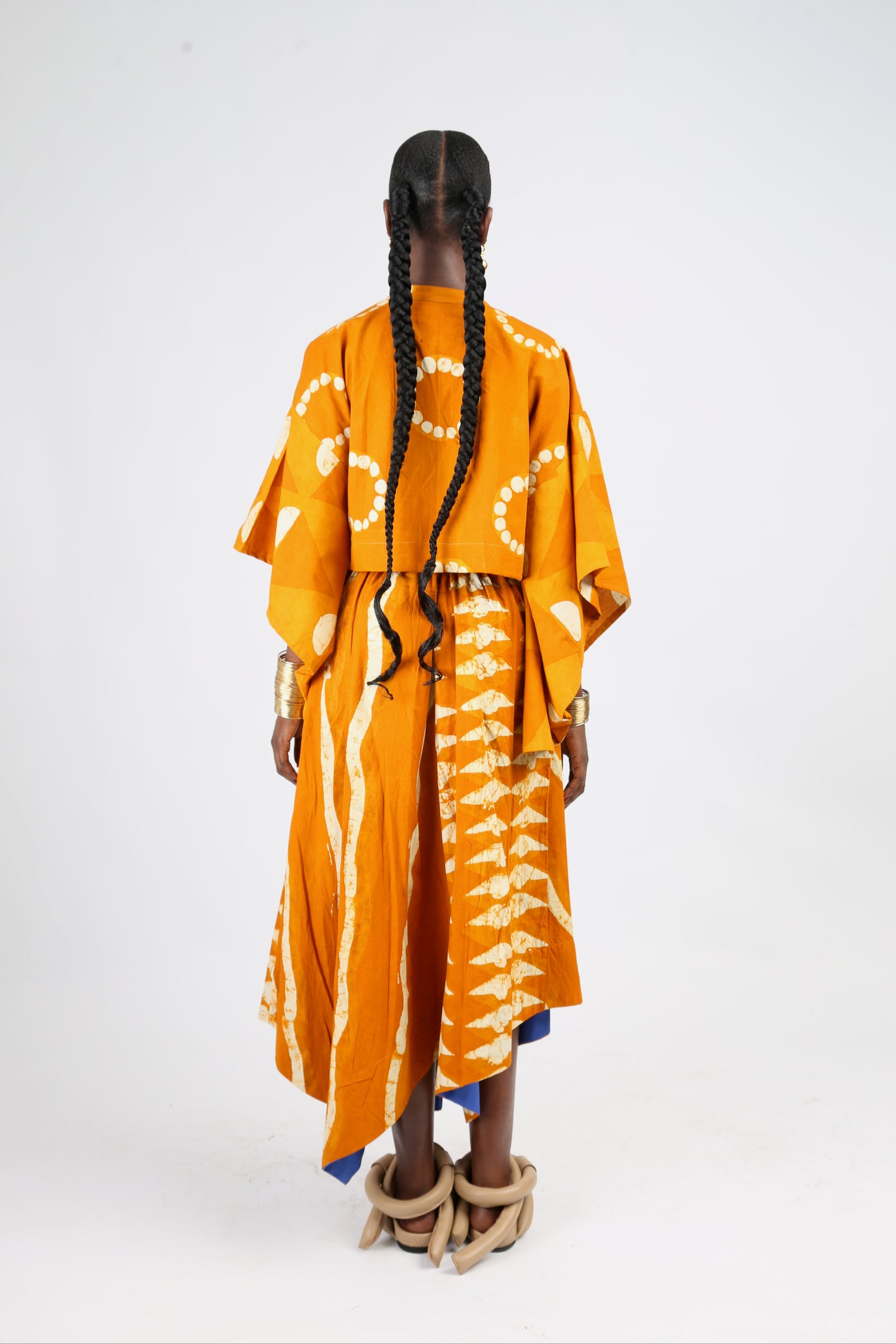 WHITE AND GOLDEN YELLOW MULTIPRINT MIDI IRO SKIRT