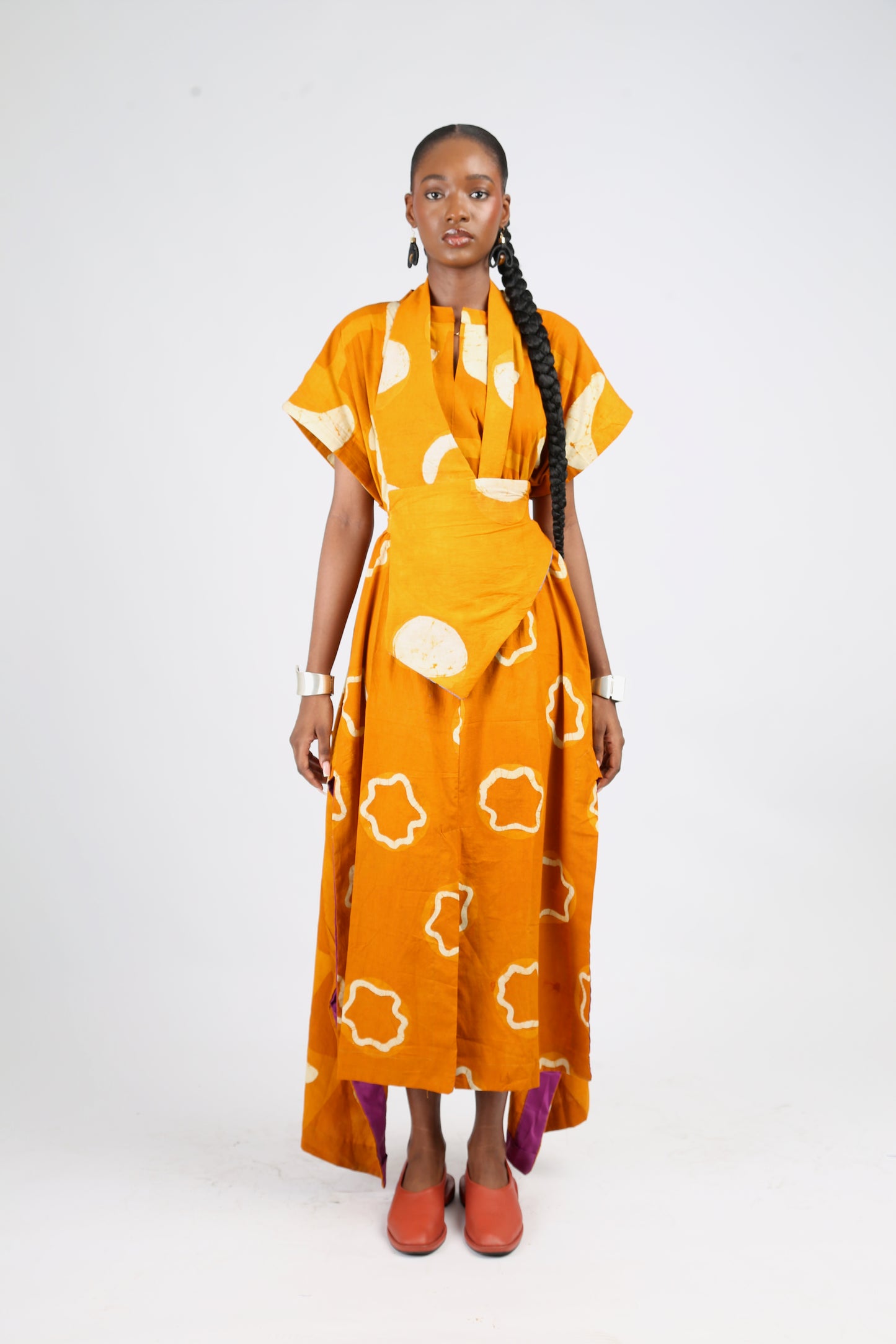 WHITE AND GOLDEN YELLOW MULTIPTINT OSAKA SLEEVELESS SHIRT DRESS