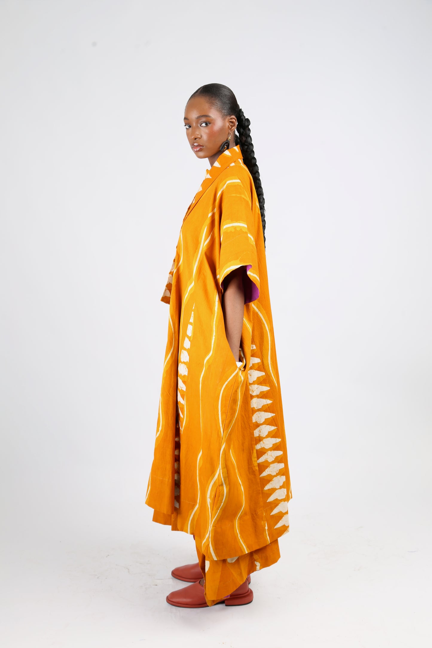WHITE AND GOLDEN YELLOW MULTIPTINT BUBA KIMONO