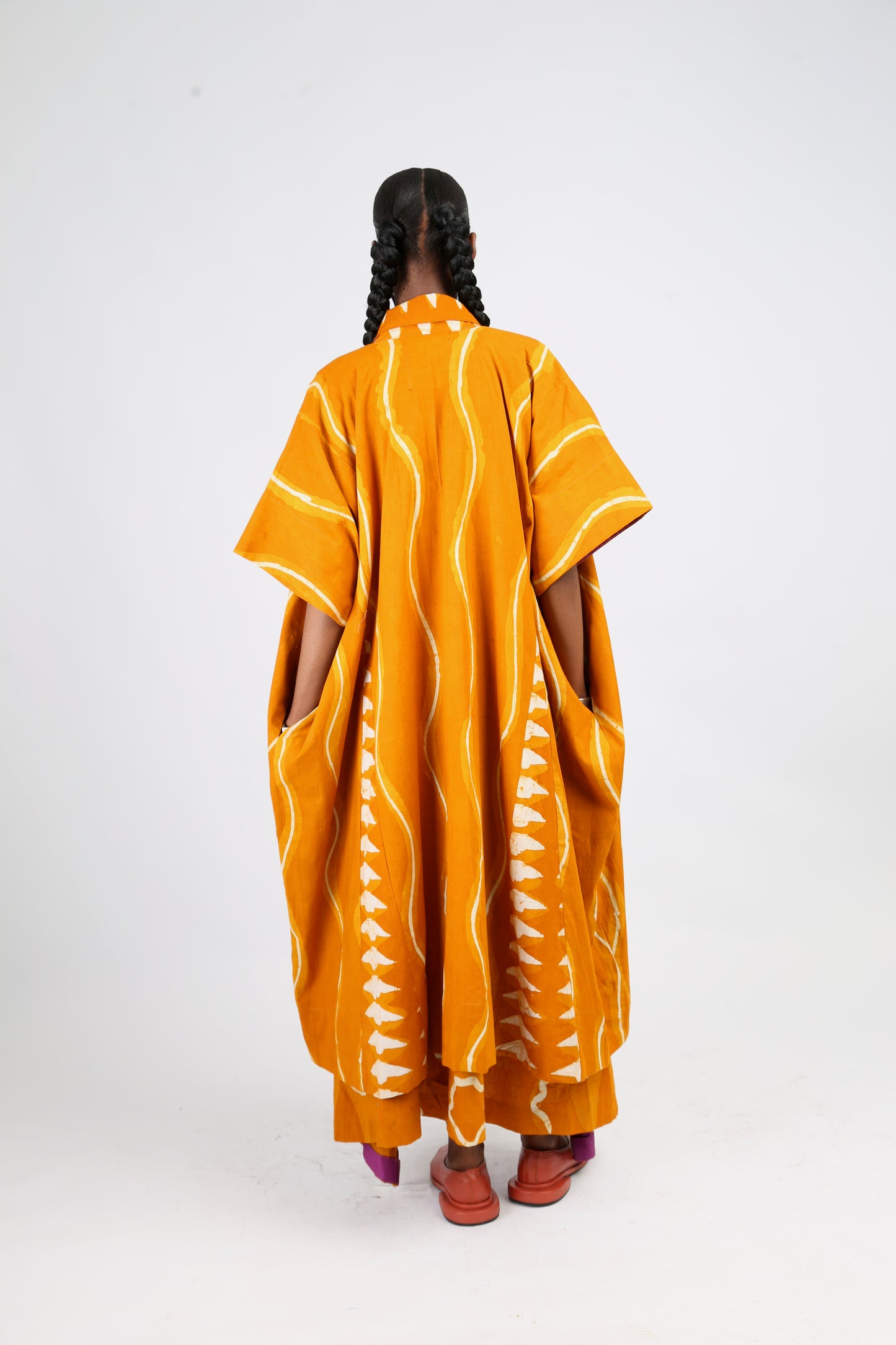 WHITE AND GOLDEN YELLOW MULTIPTINT BUBA KIMONO