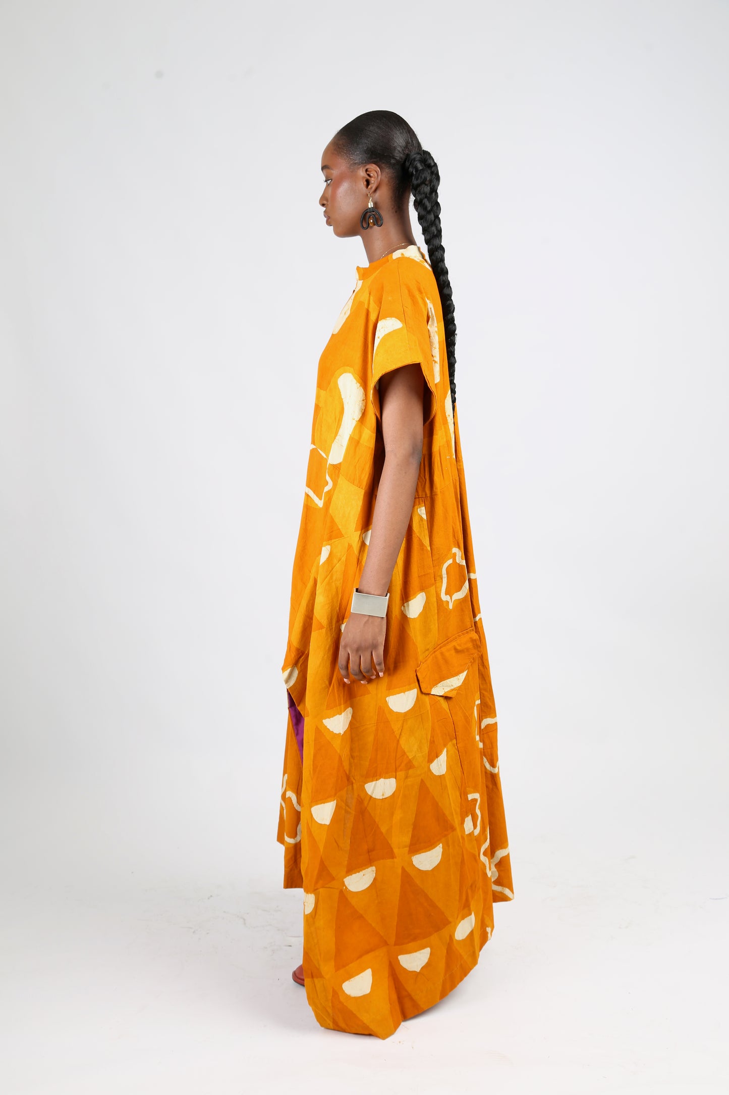 WHITE AND GOLDEN YELLOW MULTIPTINT OSAKA SLEEVELESS SHIRT DRESS