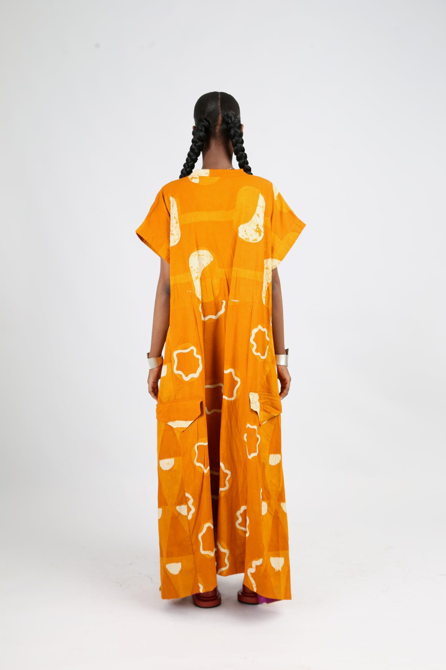 WHITE AND GOLDEN YELLOW MULTIPTINT OSAKA SLEEVELESS SHIRT DRESS