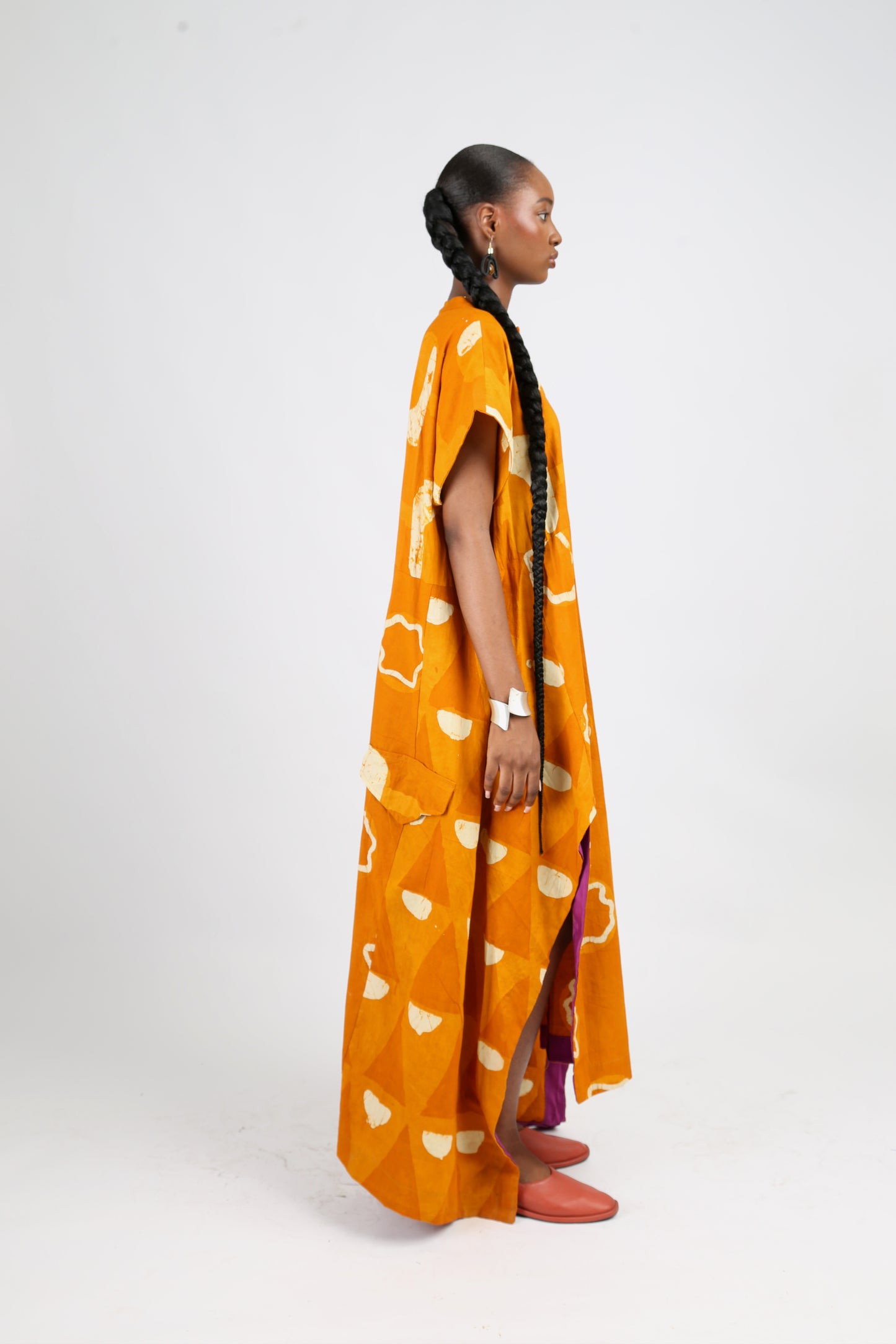 WHITE AND GOLDEN YELLOW MULTIPTINT OSAKA SLEEVELESS SHIRT DRESS