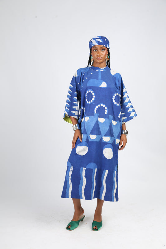WHITE AND BLUE MULTIPRINT SHIFT DRESS