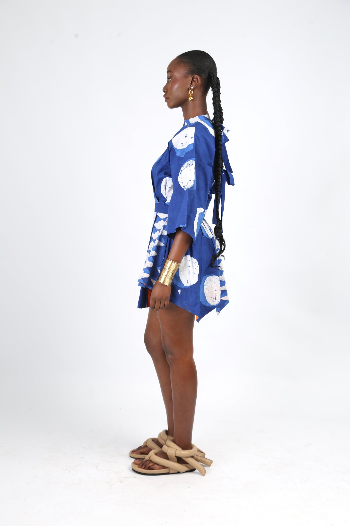 WHITE AND BLUE MULTIPRINT MINI IRO DRESS