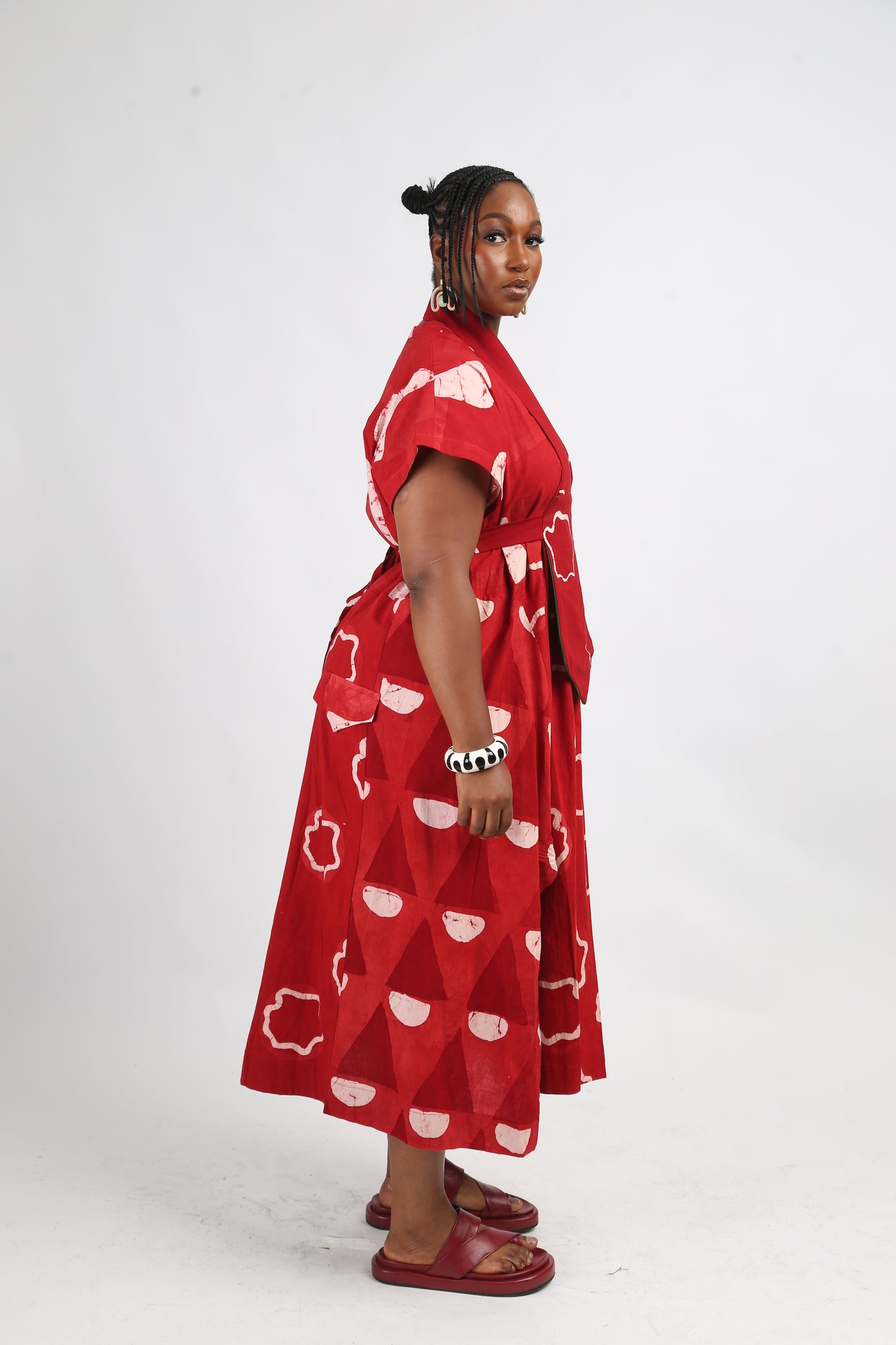 WHITE AND RED MULTIPRINT SLEEVELESS OSAKA SHIRT DRESS