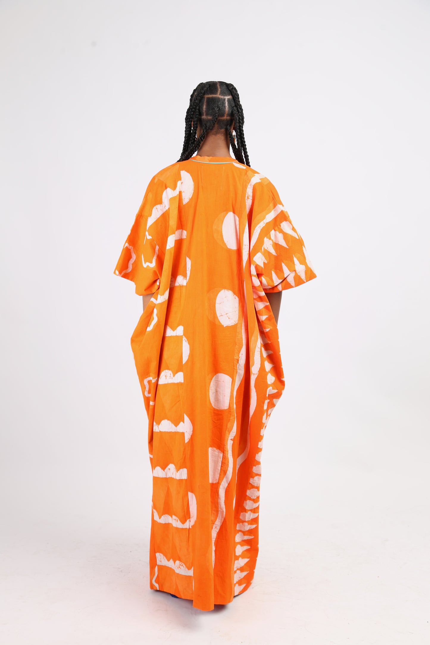 WHITE AND TANGERINE MULTIPRINT JALABIYA