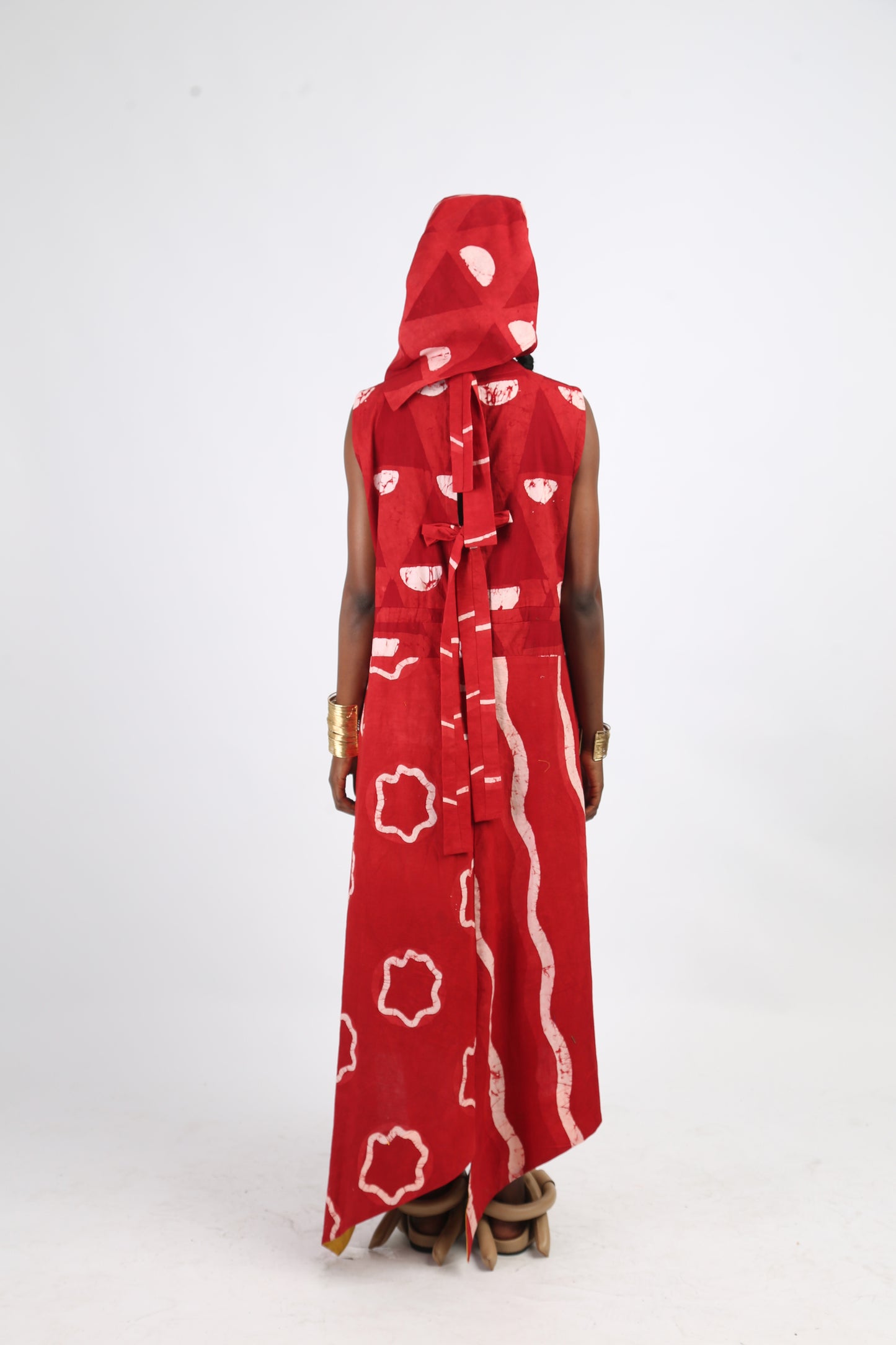 WHITE AND RED MULTIPRINT SLEEVELESS IRO DRESS