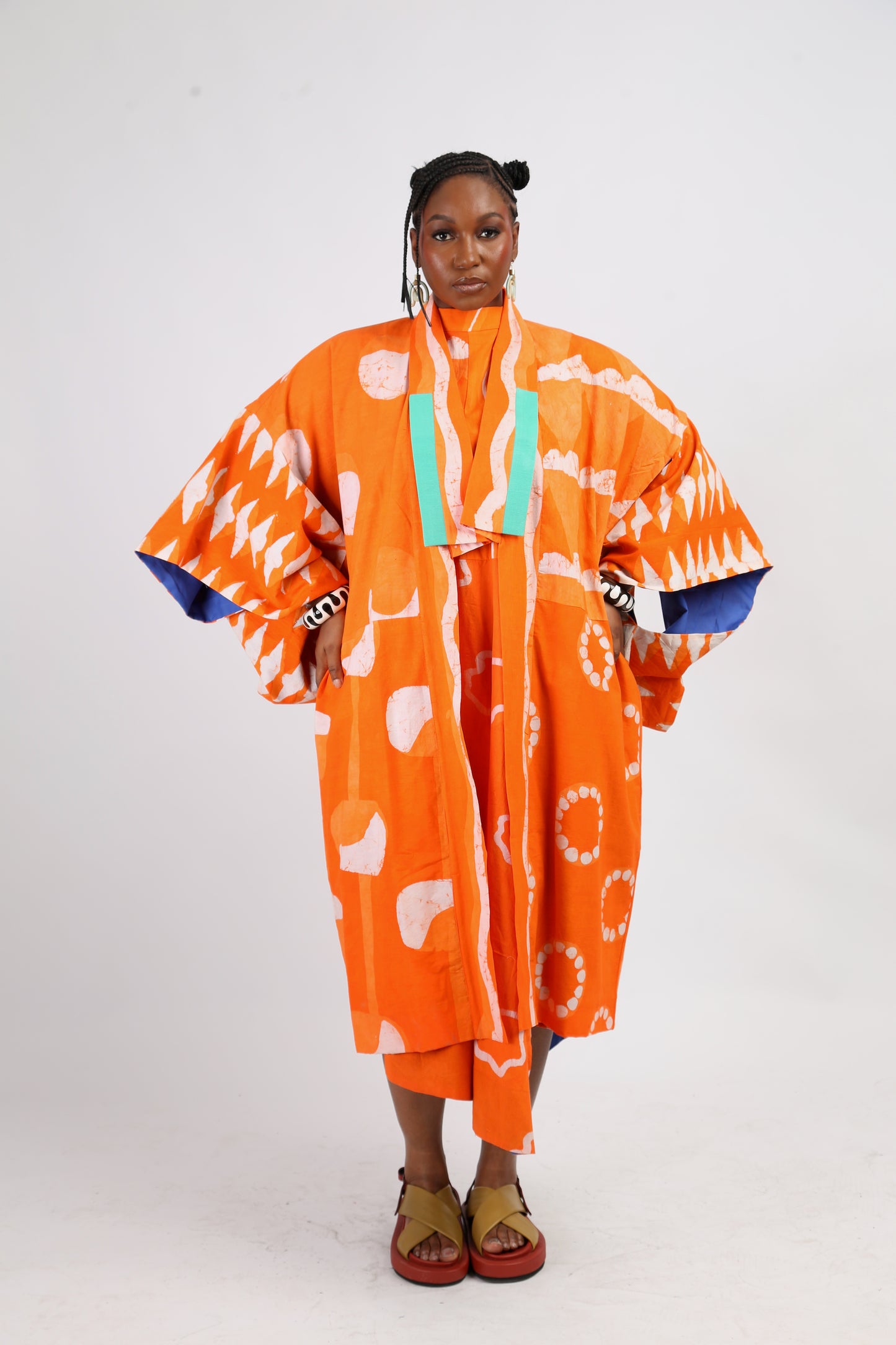 WHITE AND TANGERINE MULTIPRINT CLASSIC KIMONO
