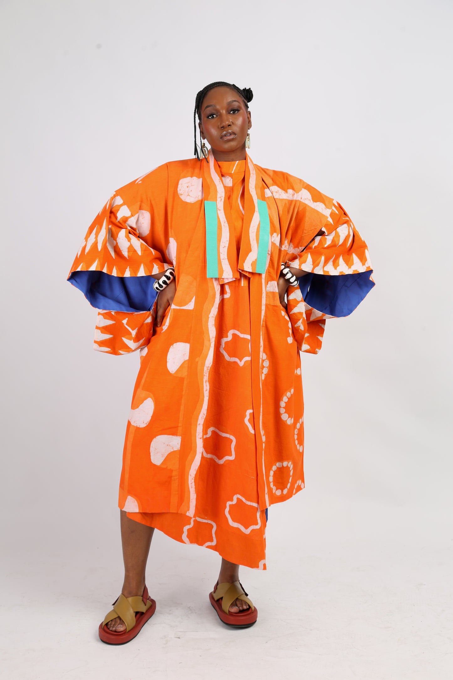 WHITE AND TANGERINE MULTIPRINT CLASSIC KIMONO