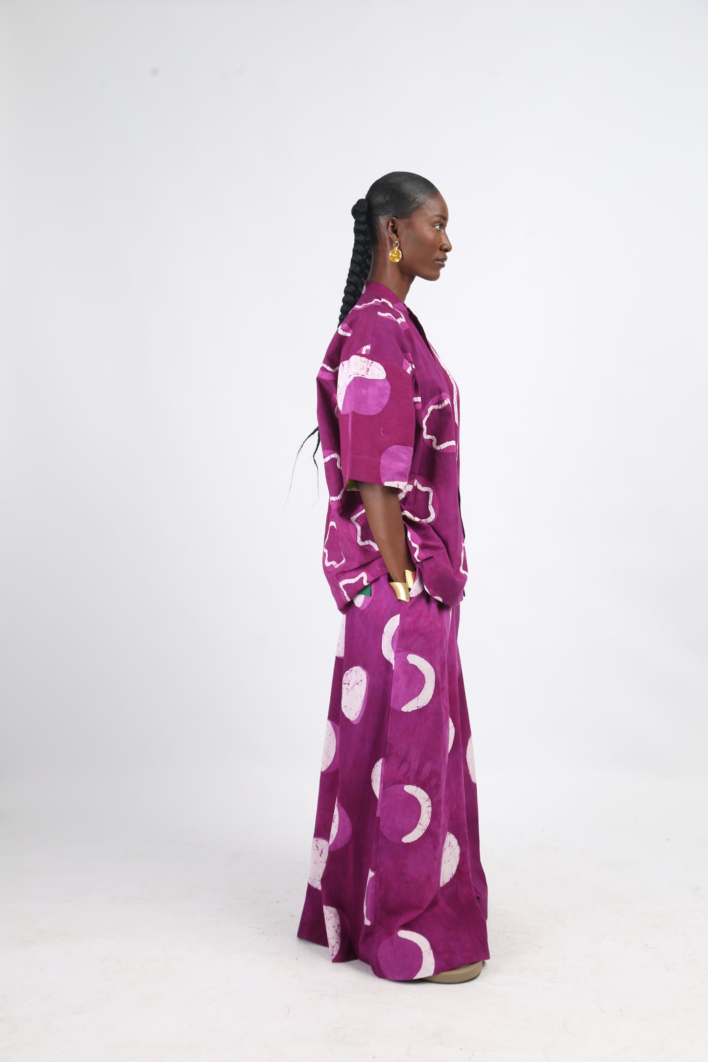 WHITE AND MAGENTA MULTIPRINT SHIRT
