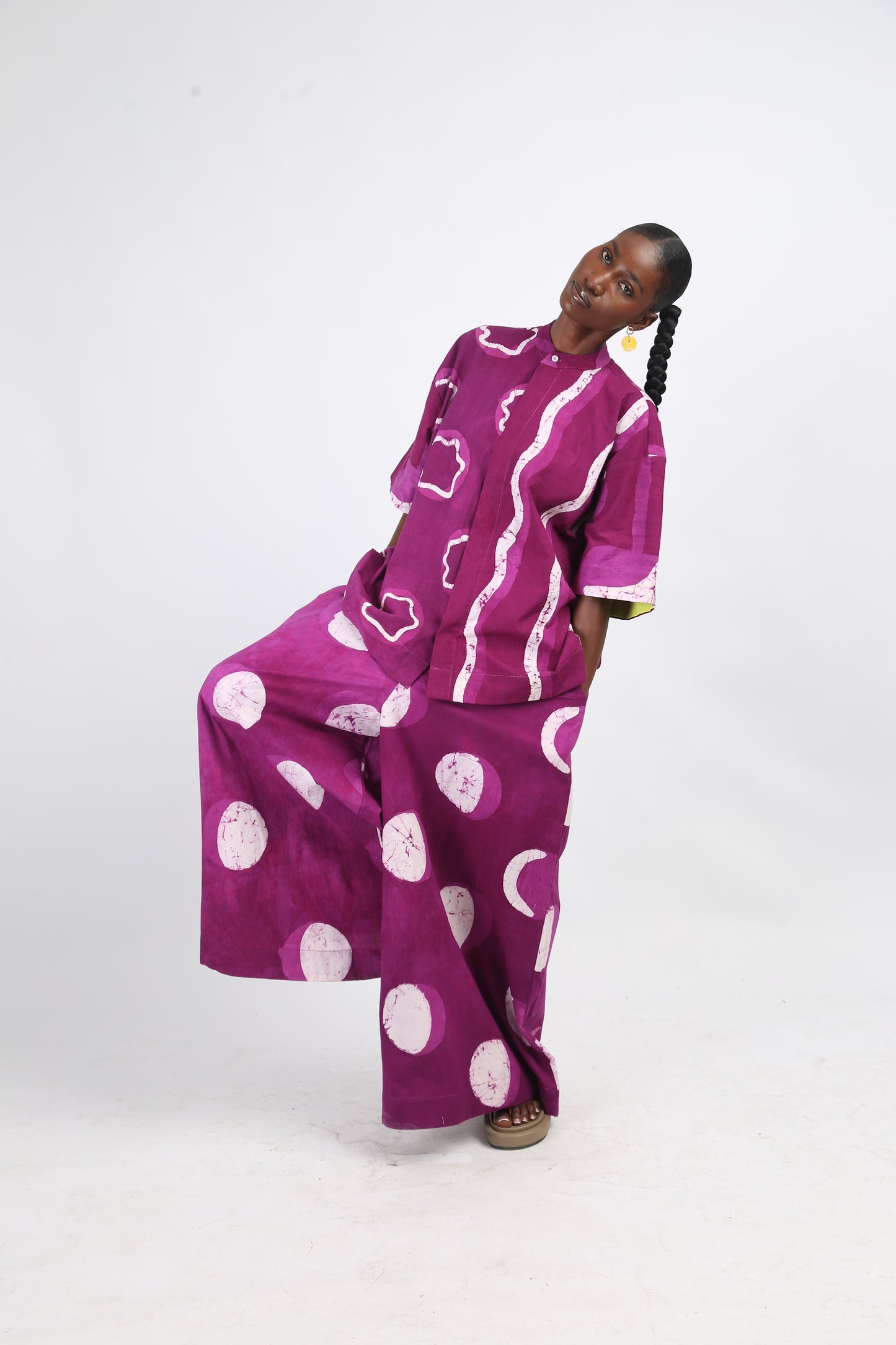 WHITE AND MAGENTA MULTIPRINT SHIRT