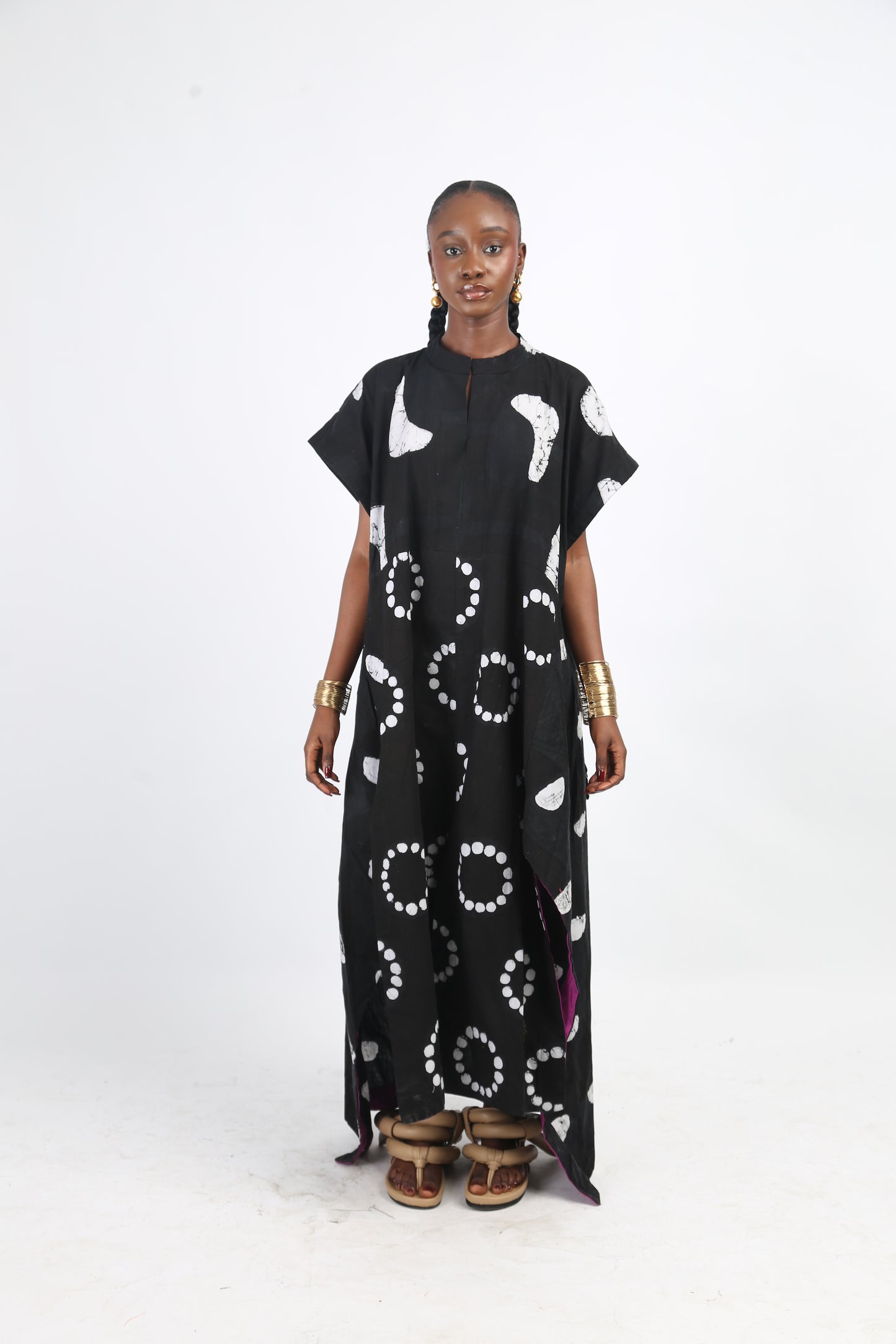 WHITE AND BLACK MULTIPRINT OSAKA SLEEVELESS SHIRT DRESS