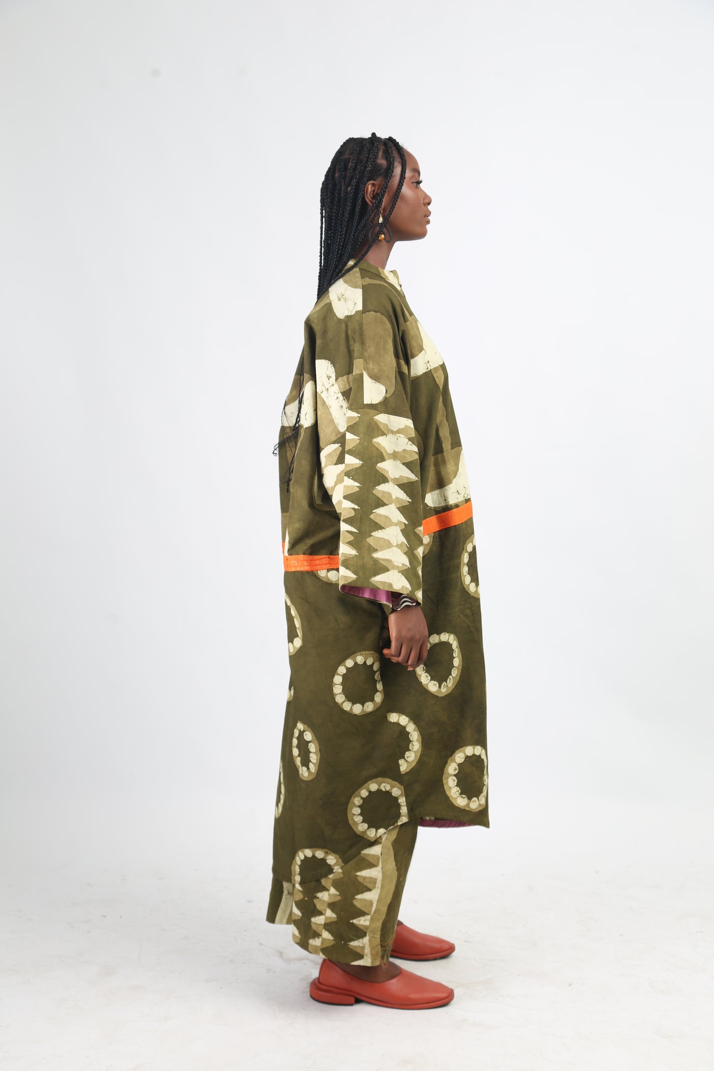 WHITE AND KHAKI MULTIPRINT KAFTAN