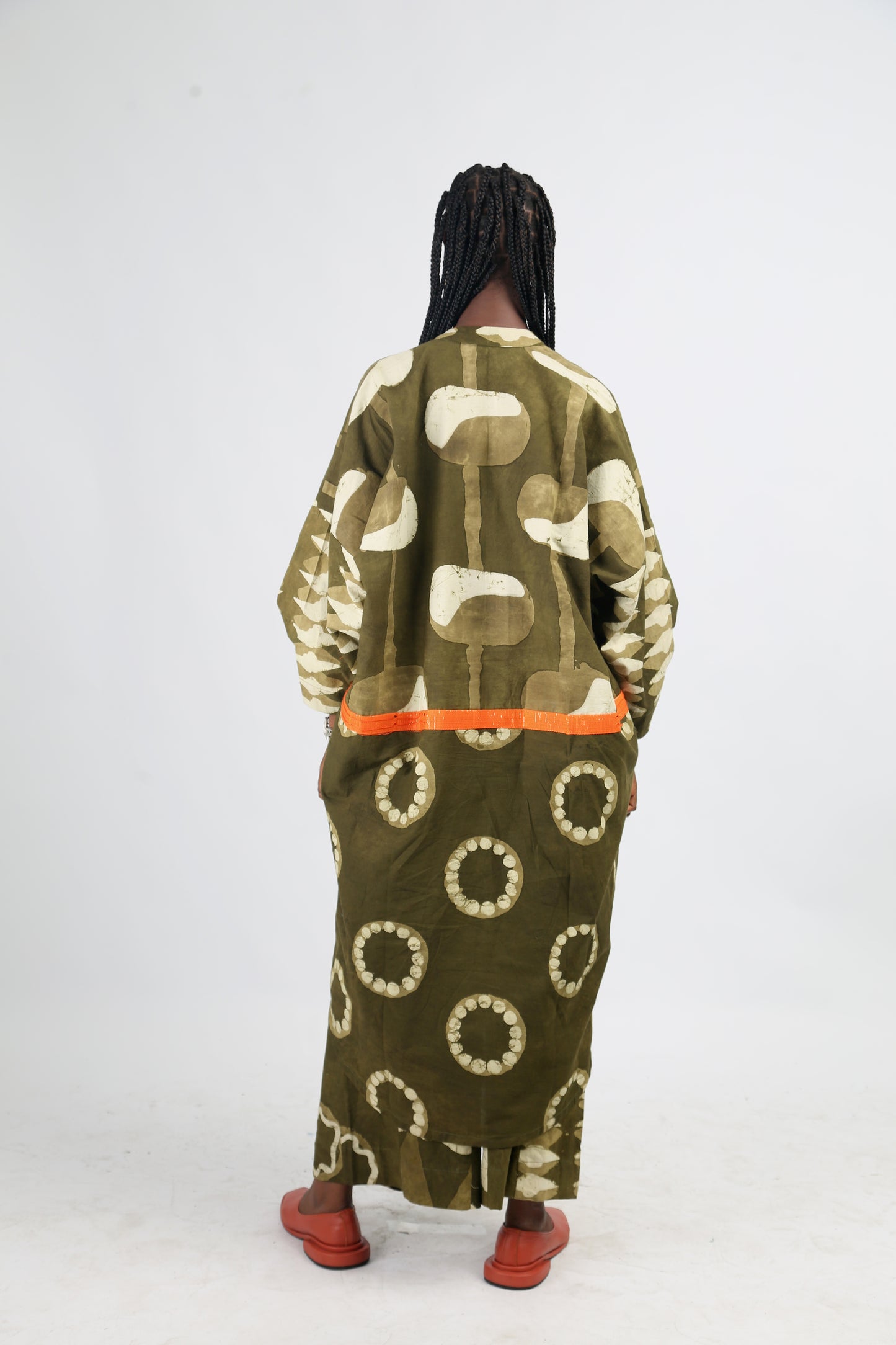 WHITE AND KHAKI MULTIPRINT KAFTAN