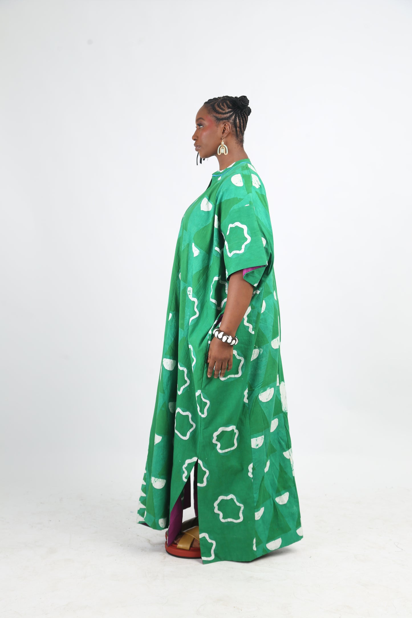 WHITE AND GREEN MULTIPRINT JALABIYA