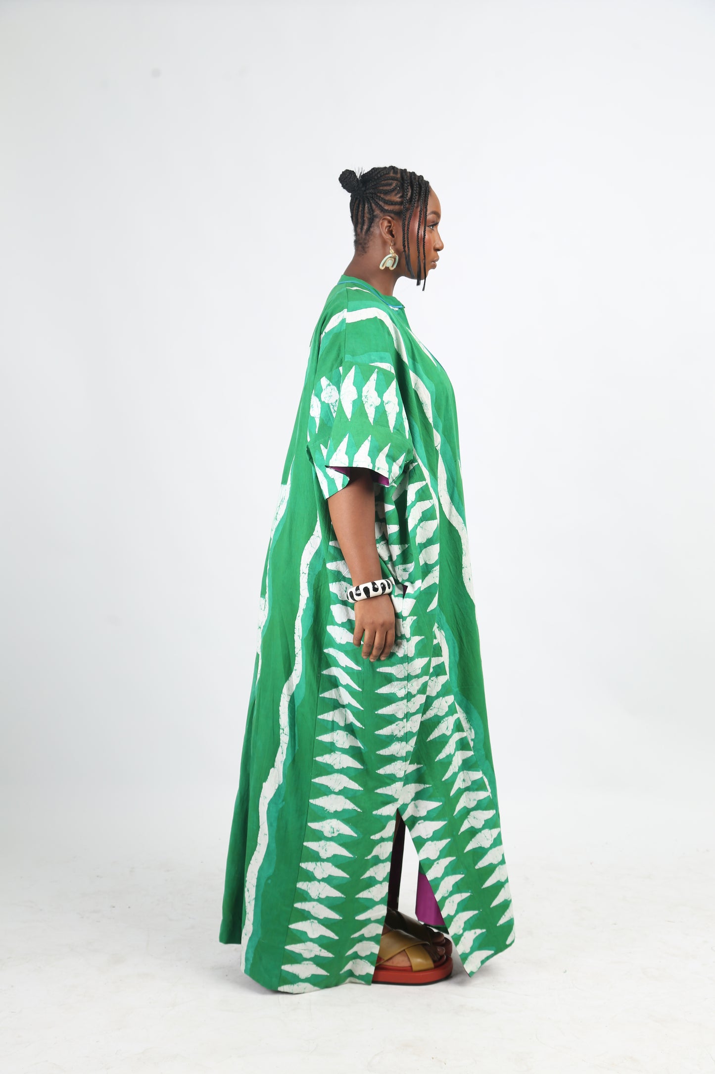 WHITE AND GREEN MULTIPRINT JALABIYA